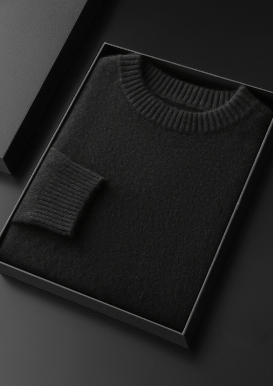 Pure Cashmere Black Essential Crewneck | Castielli