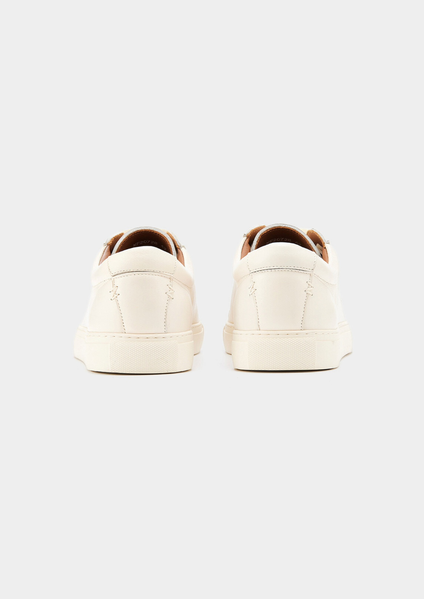 Ivory Essential Leather Sneaker | Castielli