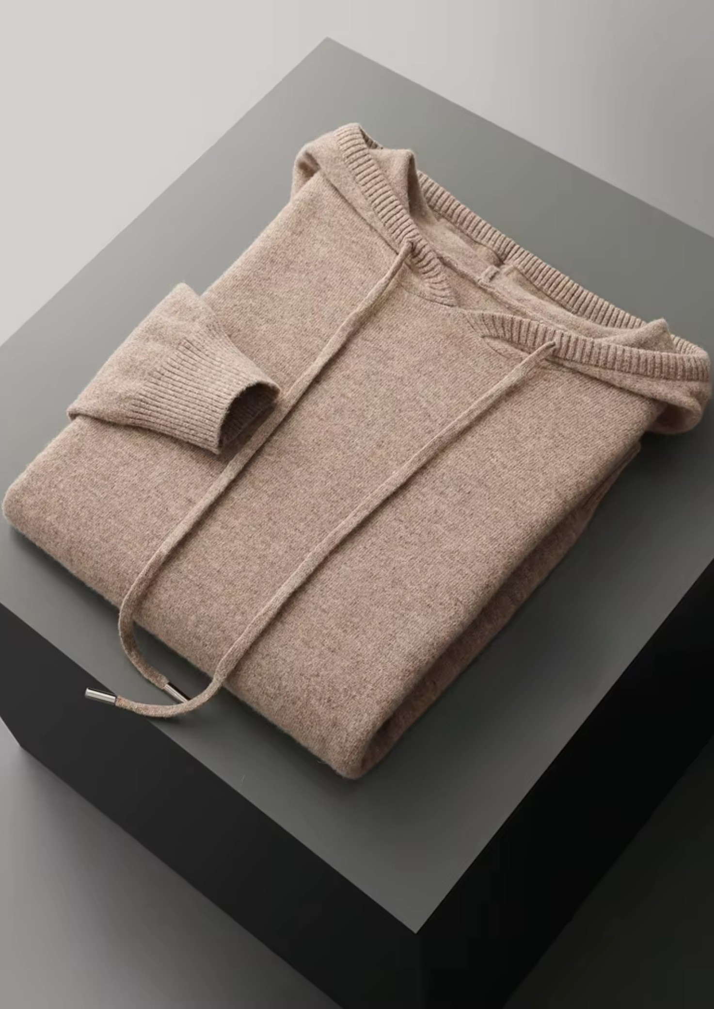 Pure Extra-Fine Merino Wool Leisure Hoodie | Castielli