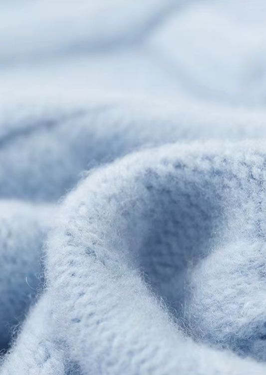 Pure Extra-Fine Merino Wool Wintertime Cable Crewneck | Castielli