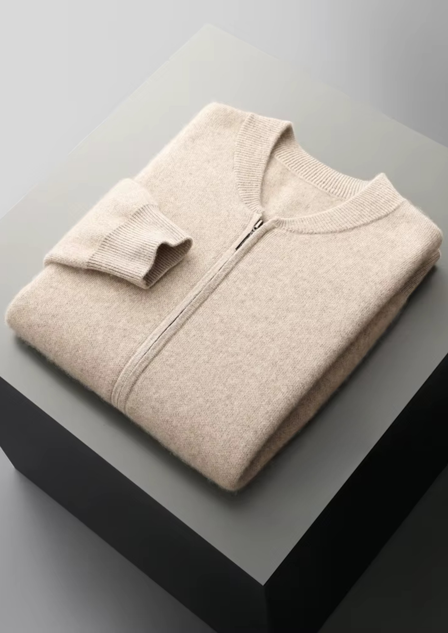 Pure Extra-Fine Merino Wool V-Neck Cardigan | Castielli
