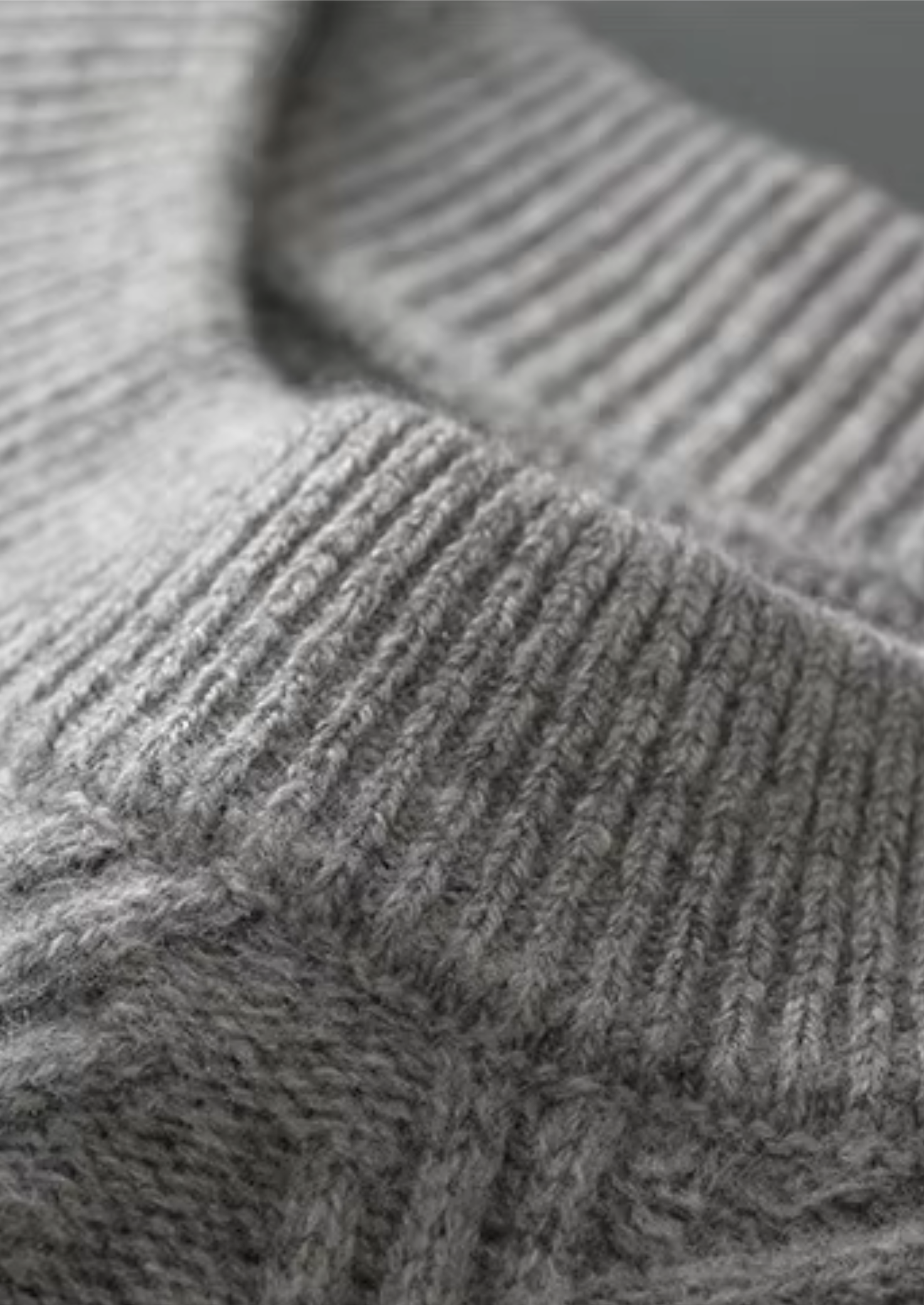 Pure Extra-Fine Merino Wool Herringbone Crewneck | Castielli