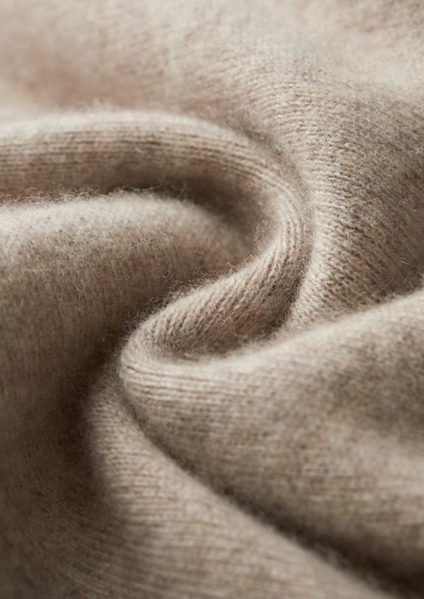 Pure Extra-Fine Merino Wool Sand Luzzo Set | Castielli