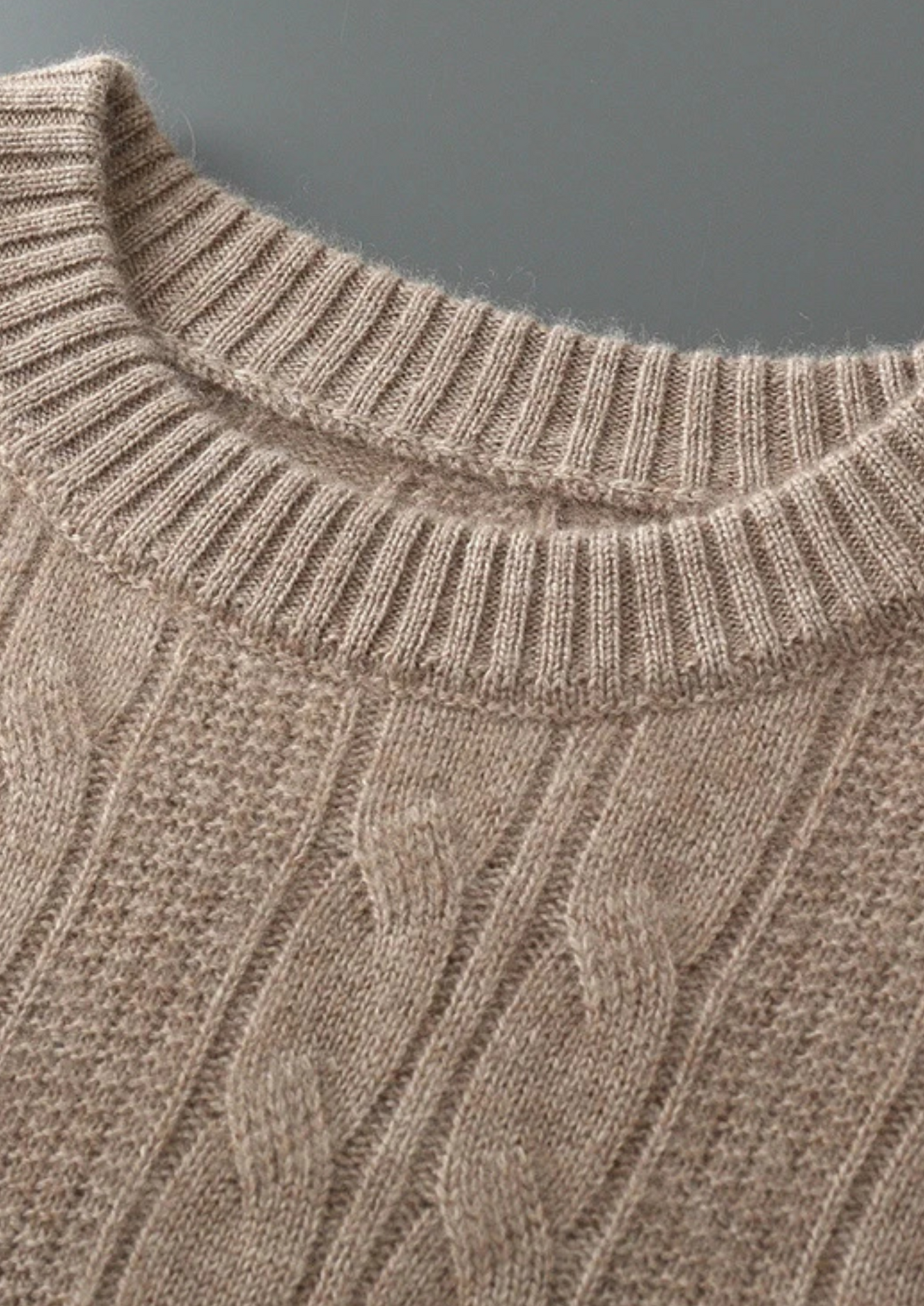 Pure Extra-Fine Merino Wool Cable Crewneck | Castielli