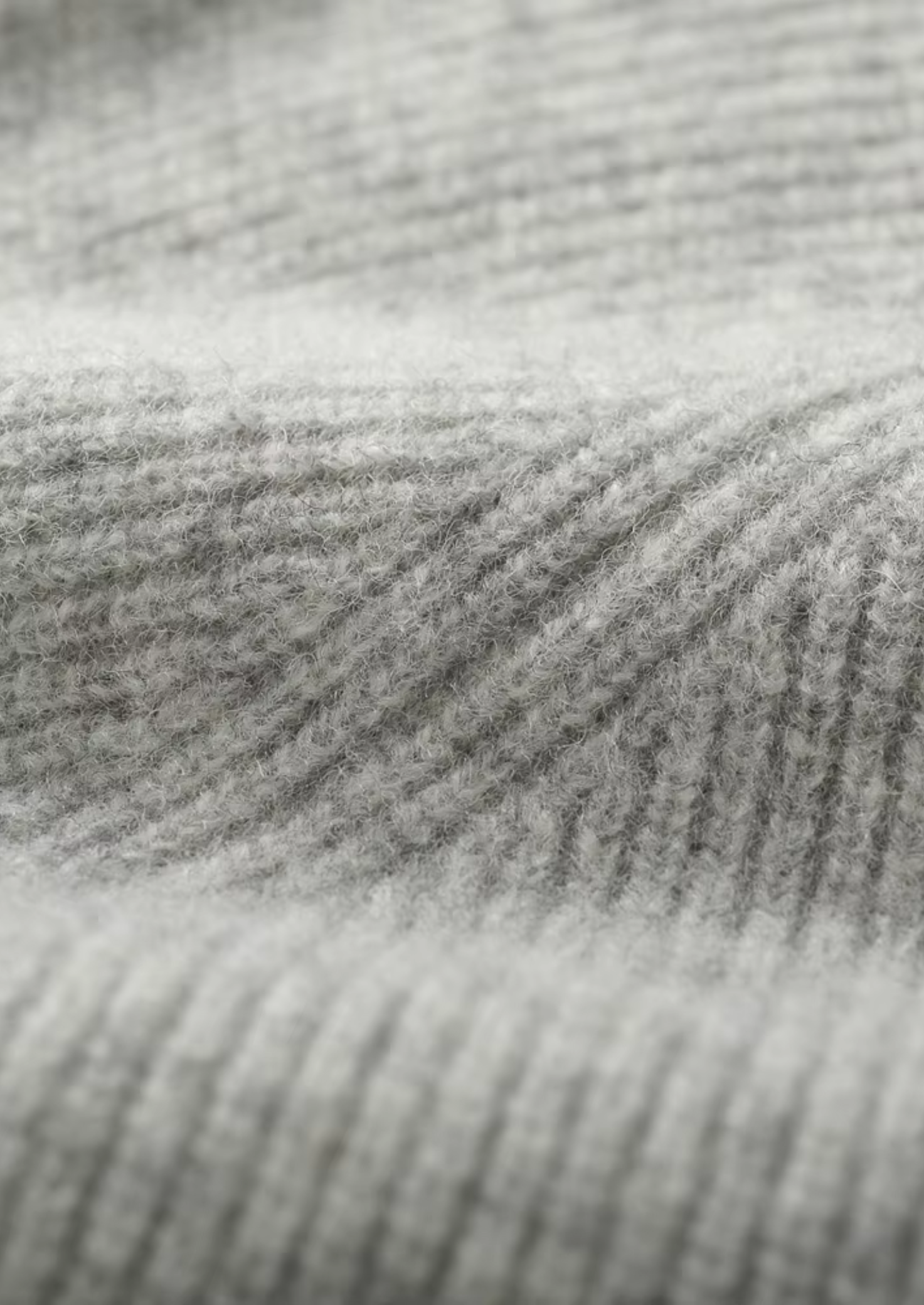 Pure Extra-Fine Merino Wool Ribbed Zip Hoodie | Castielli