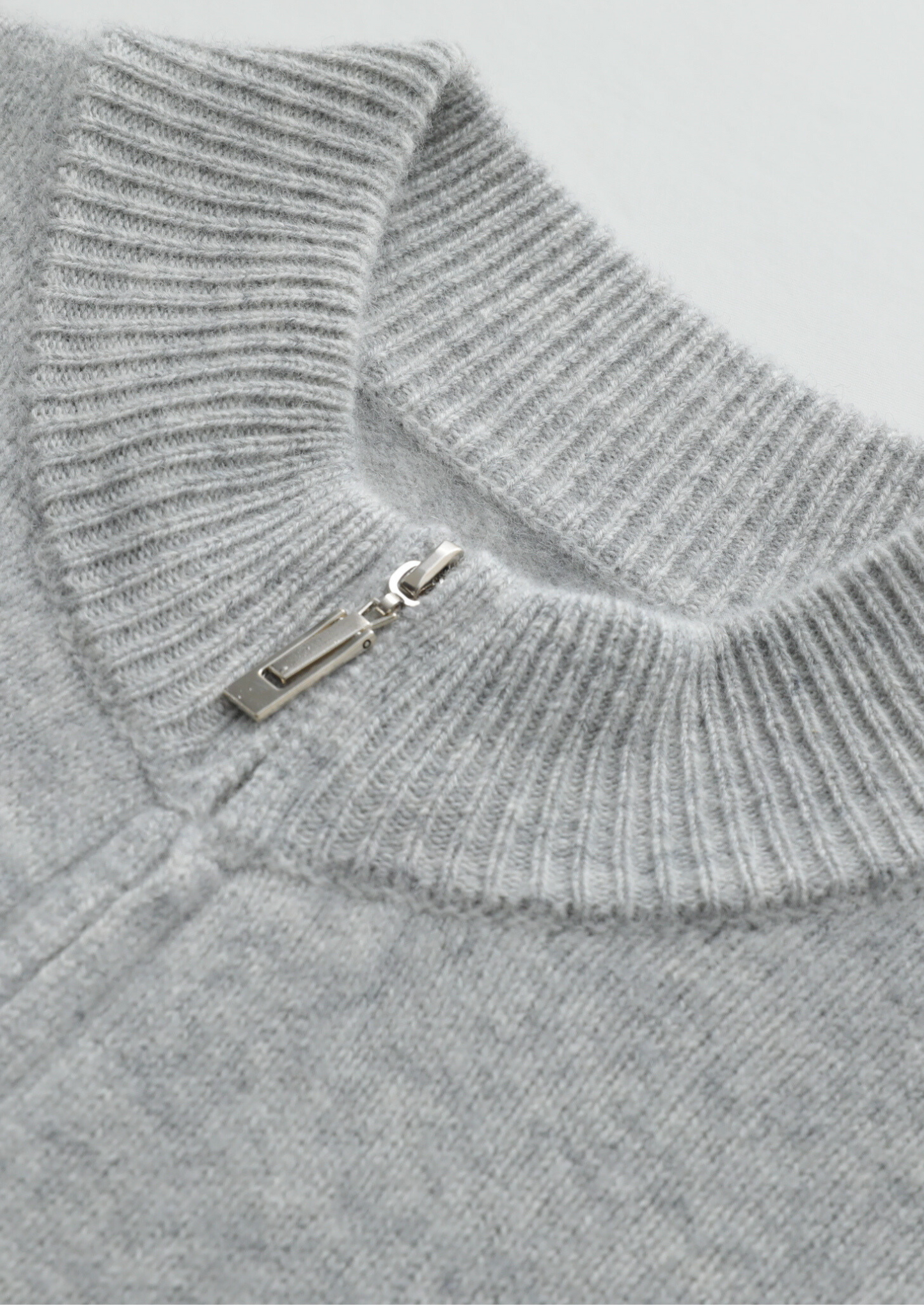 Pure Extra-Fine Merino Wool Light Gray Luzzo Set | Castielli