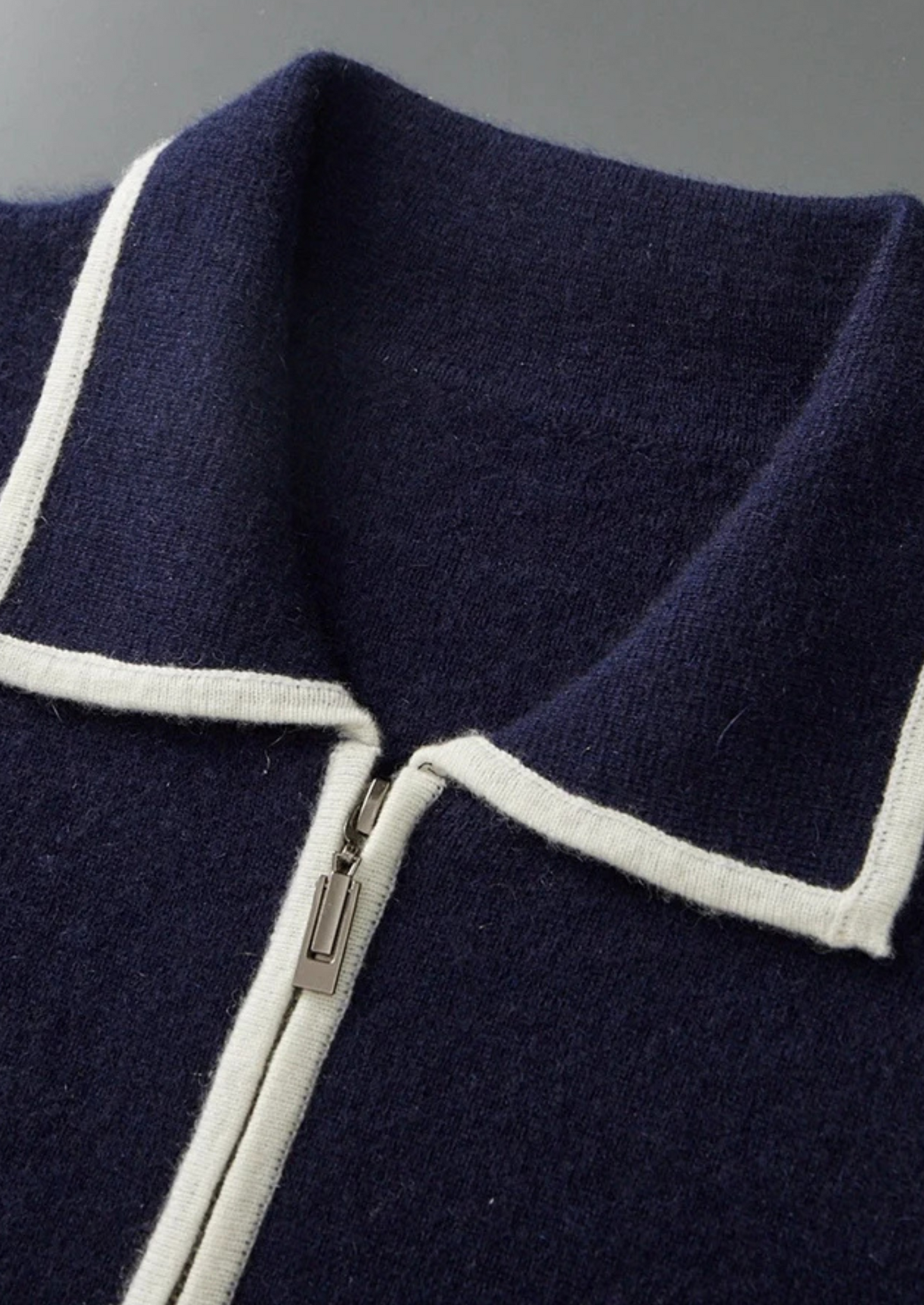 Pure Extra-Fine Merino Wool Two-Tone Polo Cardigan | Castielli