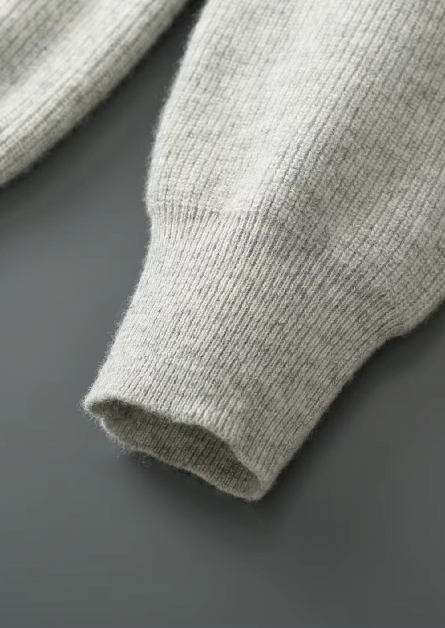 Pure Extra-Fine Merino Wool Ribbed Zip Hoodie | Castielli