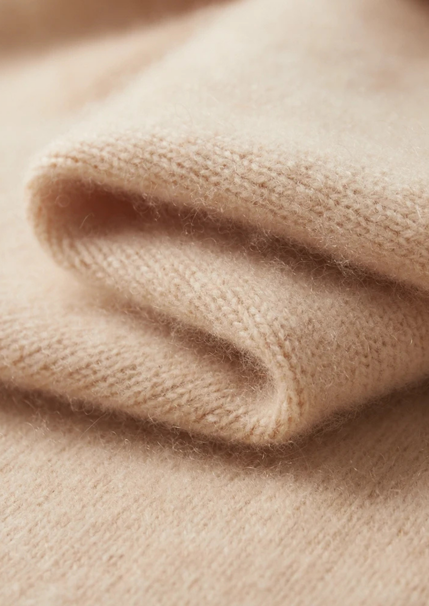 Pure Extra-Fine Merino Wool Classic Crewneck | Castielli