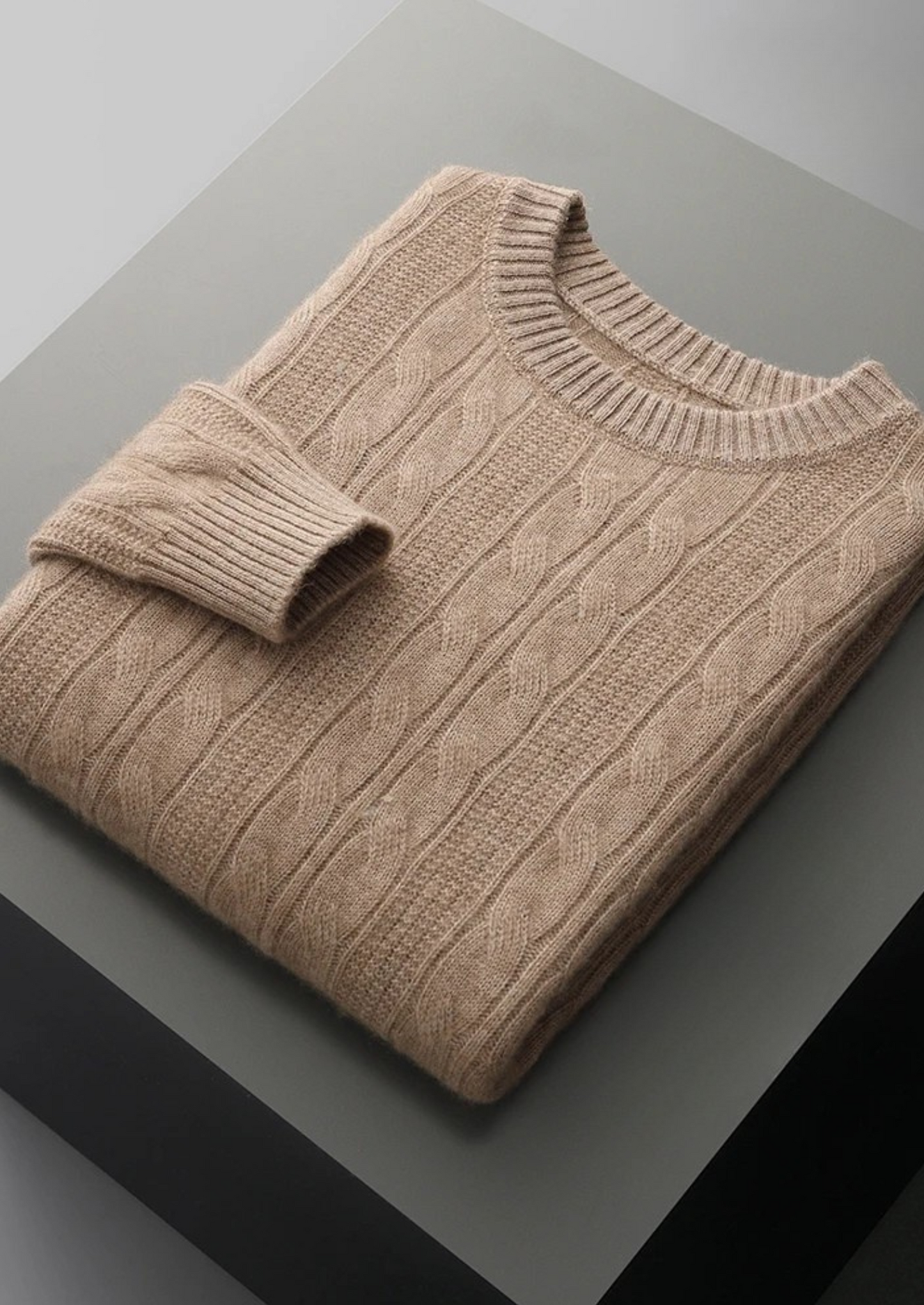 Pure Extra-Fine Merino Wool Cable Crewneck | Castielli