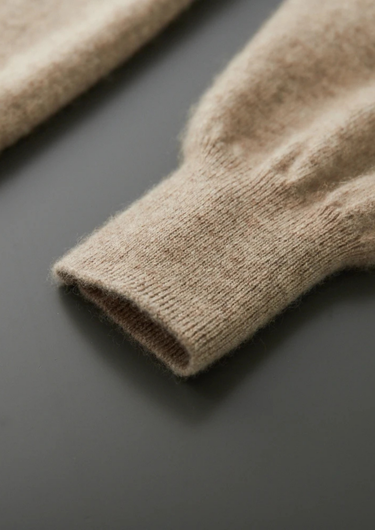 Pure Extra-Fine Merino Wool Raglan Mockneck | Castielli