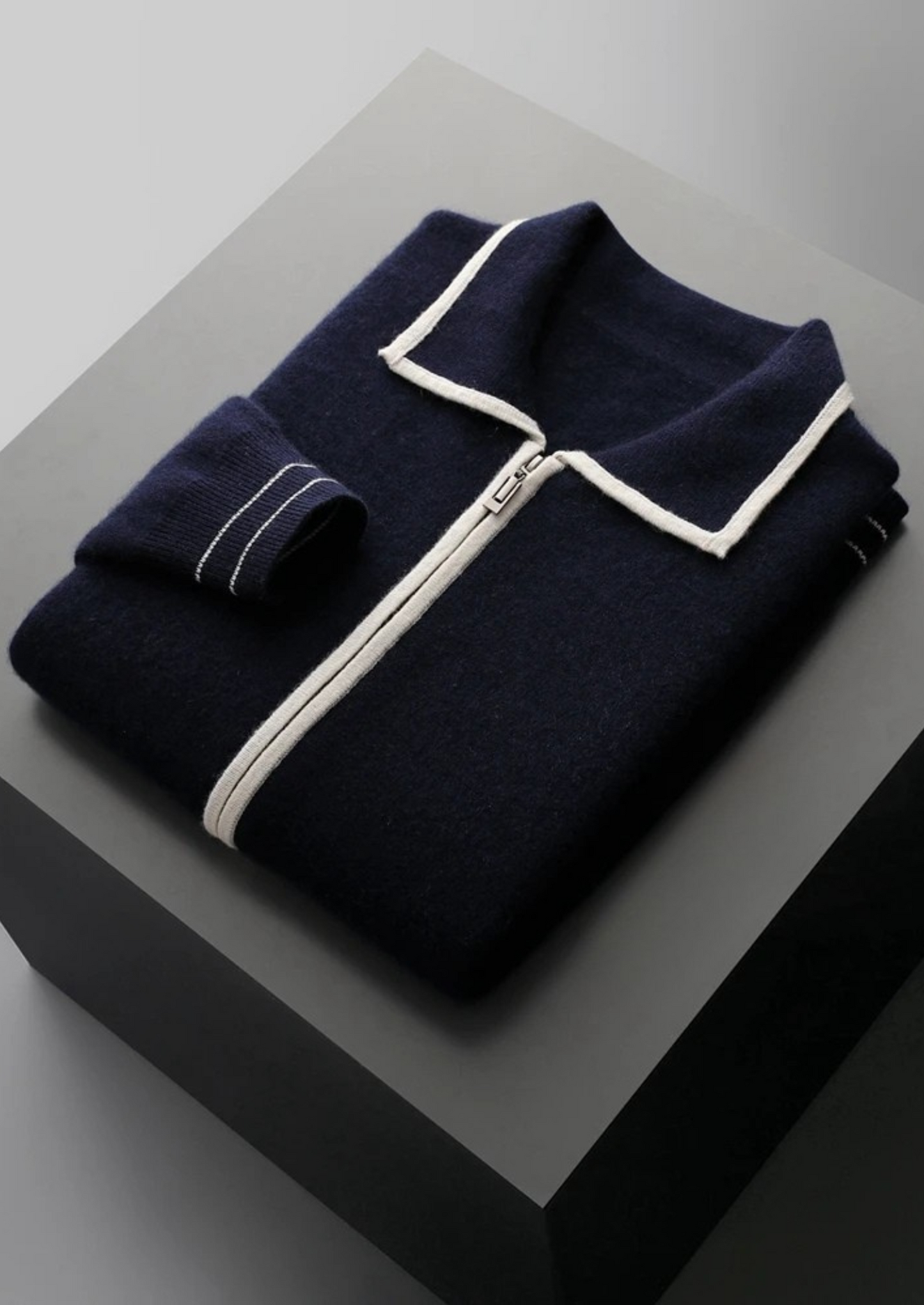 Pure Extra-Fine Merino Wool Two-Tone Polo Cardigan | Castielli