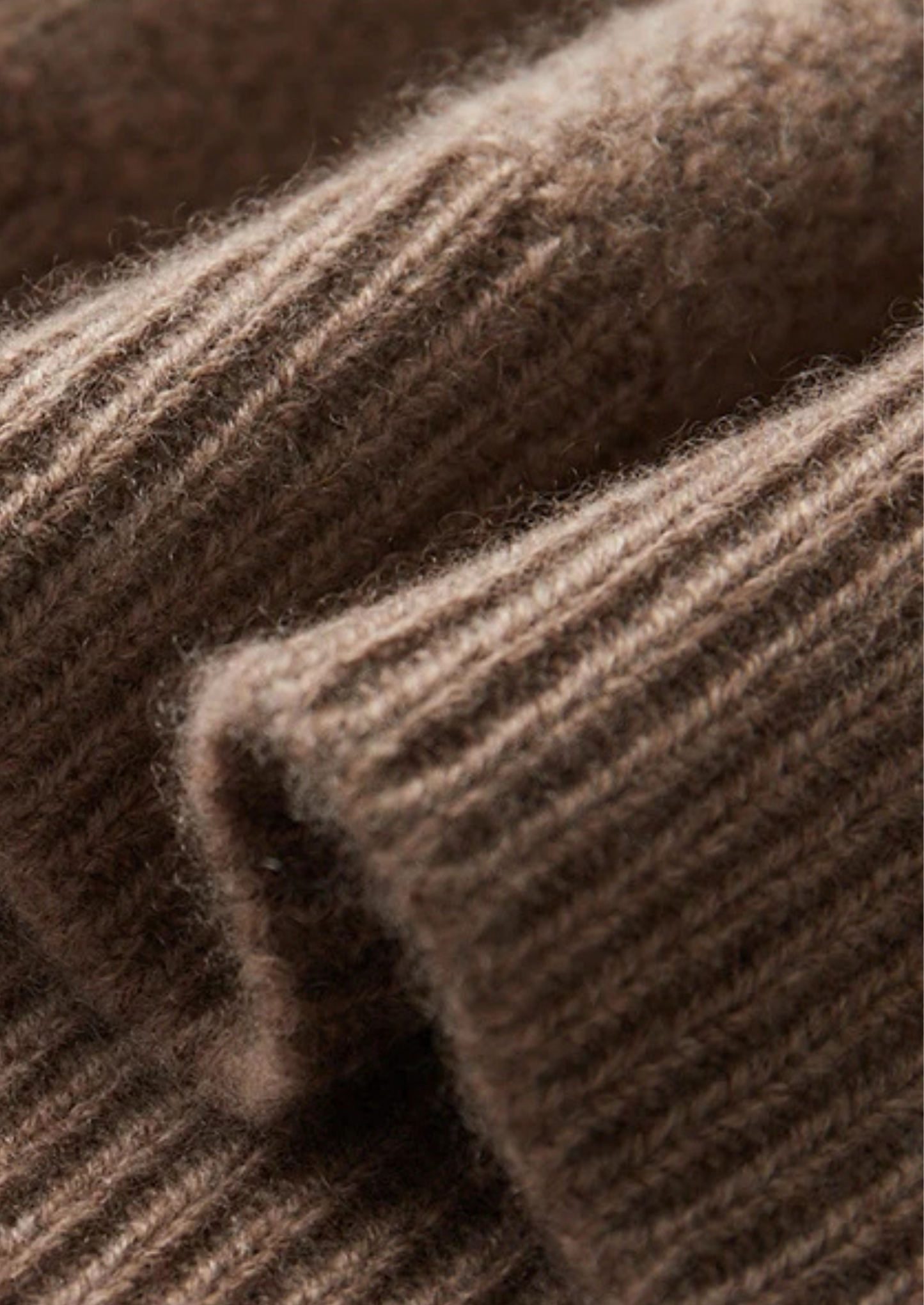Pure Extra-Fine Merino Wool Wintertime Crewneck | Castielli