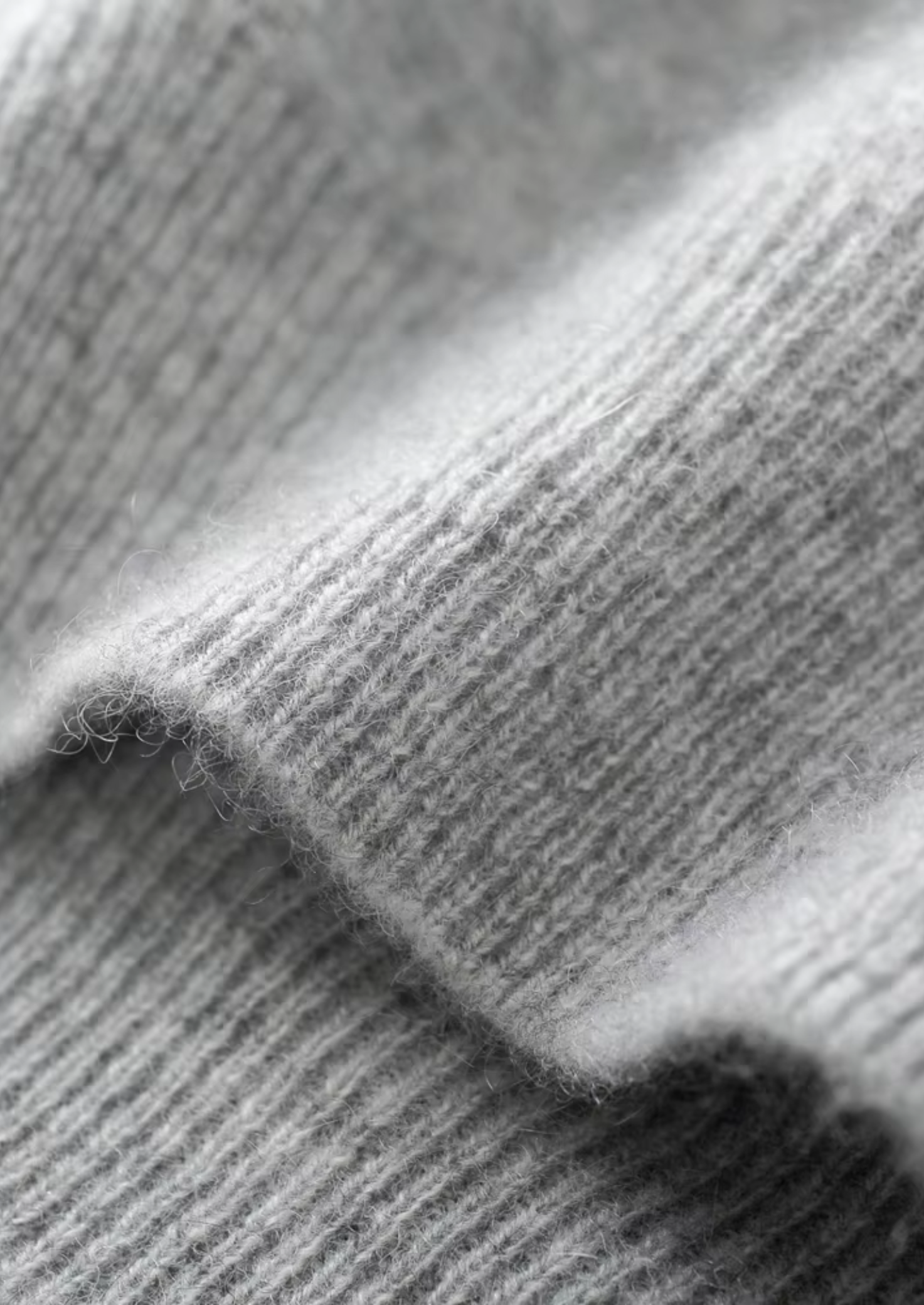 Pure Extra-Fine Merino Wool Zipper Hoodie | Castielli