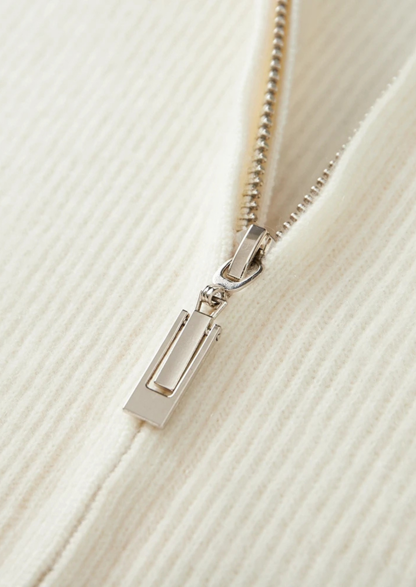 Pure Extra-Fine Merino Wool Ribbed Zipper Cardigan | Castielli