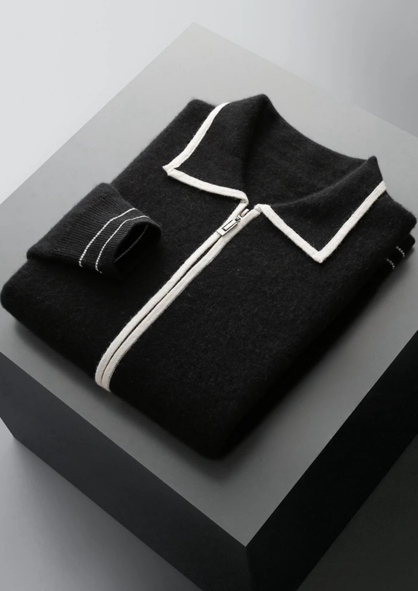 Pure Extra-Fine Merino Wool Two-Tone Polo Cardigan | Castielli