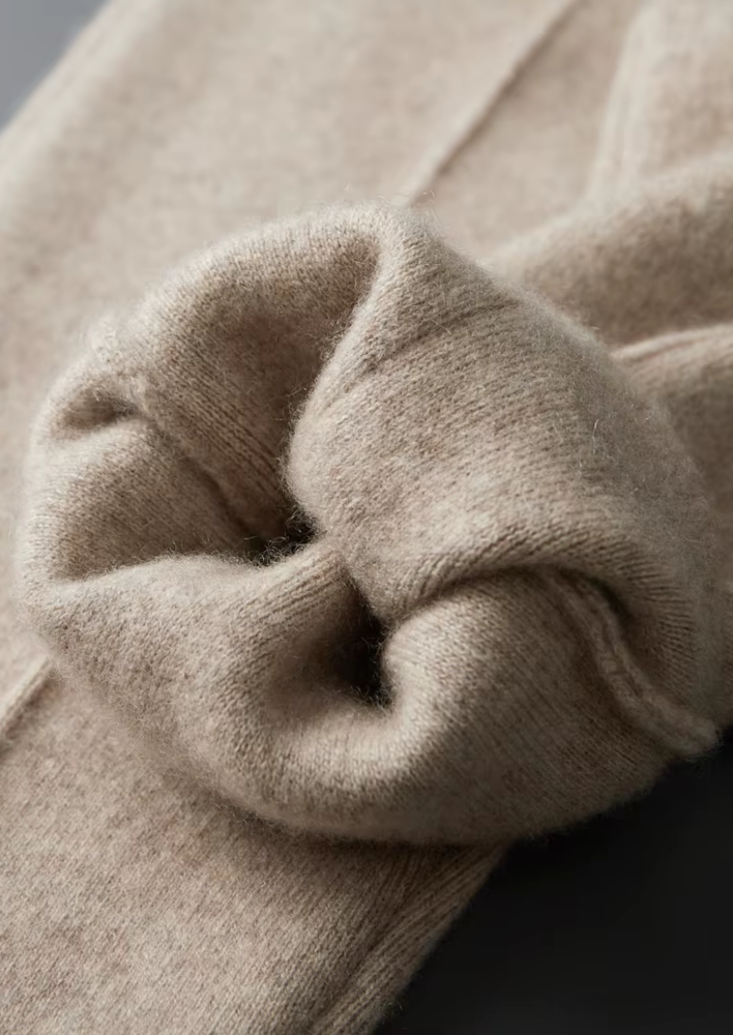 Pure Extra-Fine Merino Wool Sand Luzzo Set | Castielli