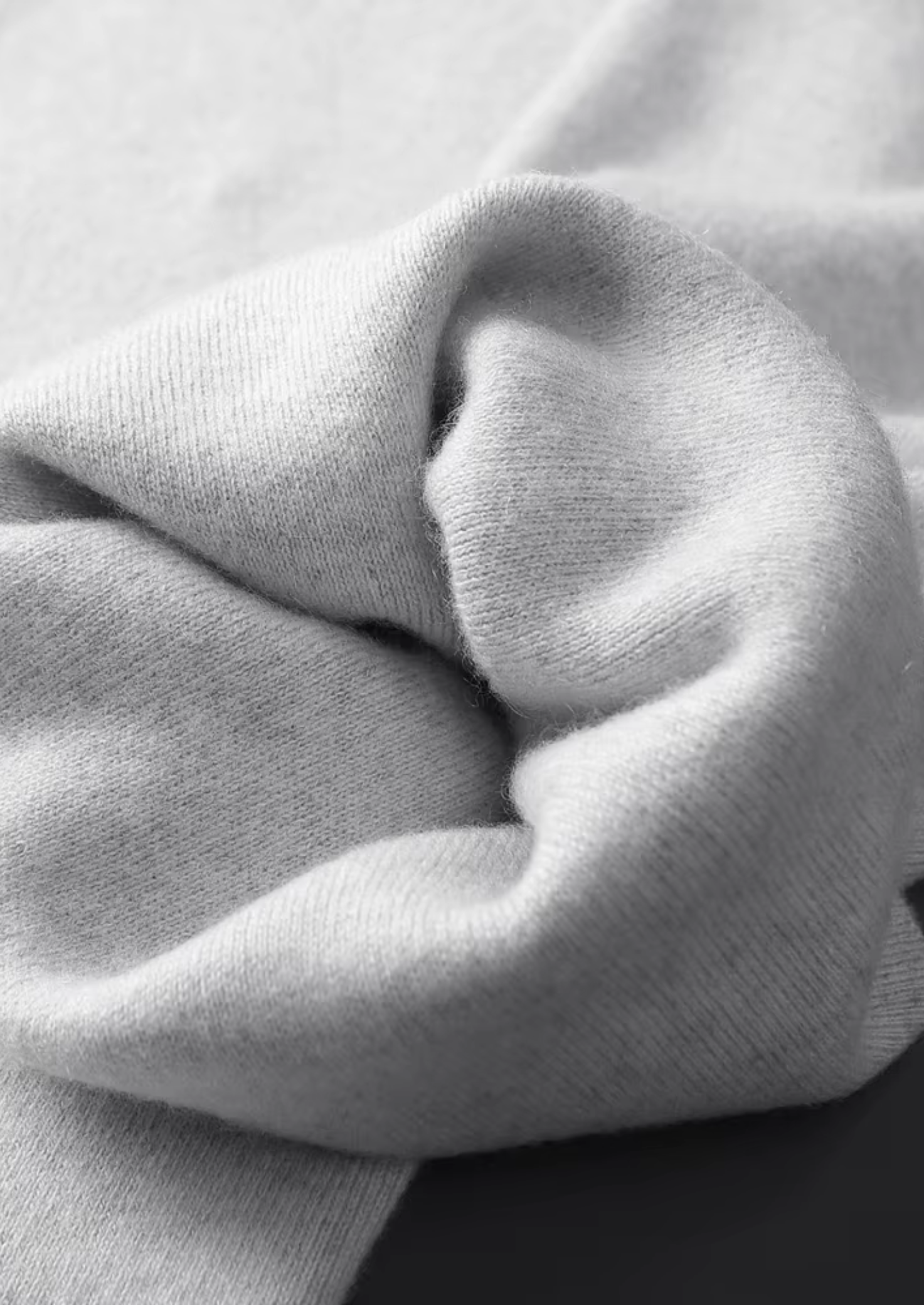 Premium Cashmere Relaxed Trousers | Castielli