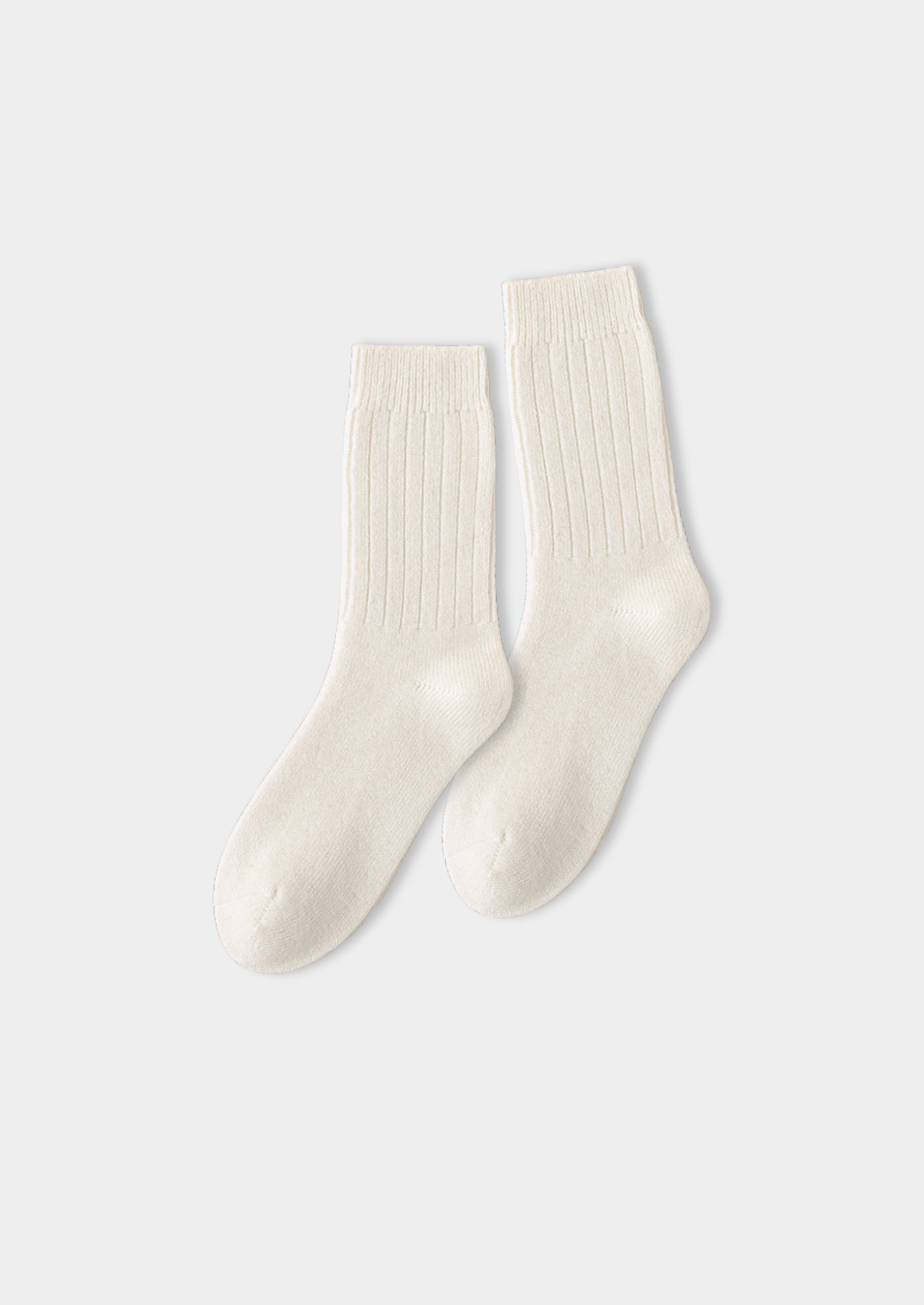 Ivory Ultra-Soft Ribbed Merino Wool Socks | Castielli