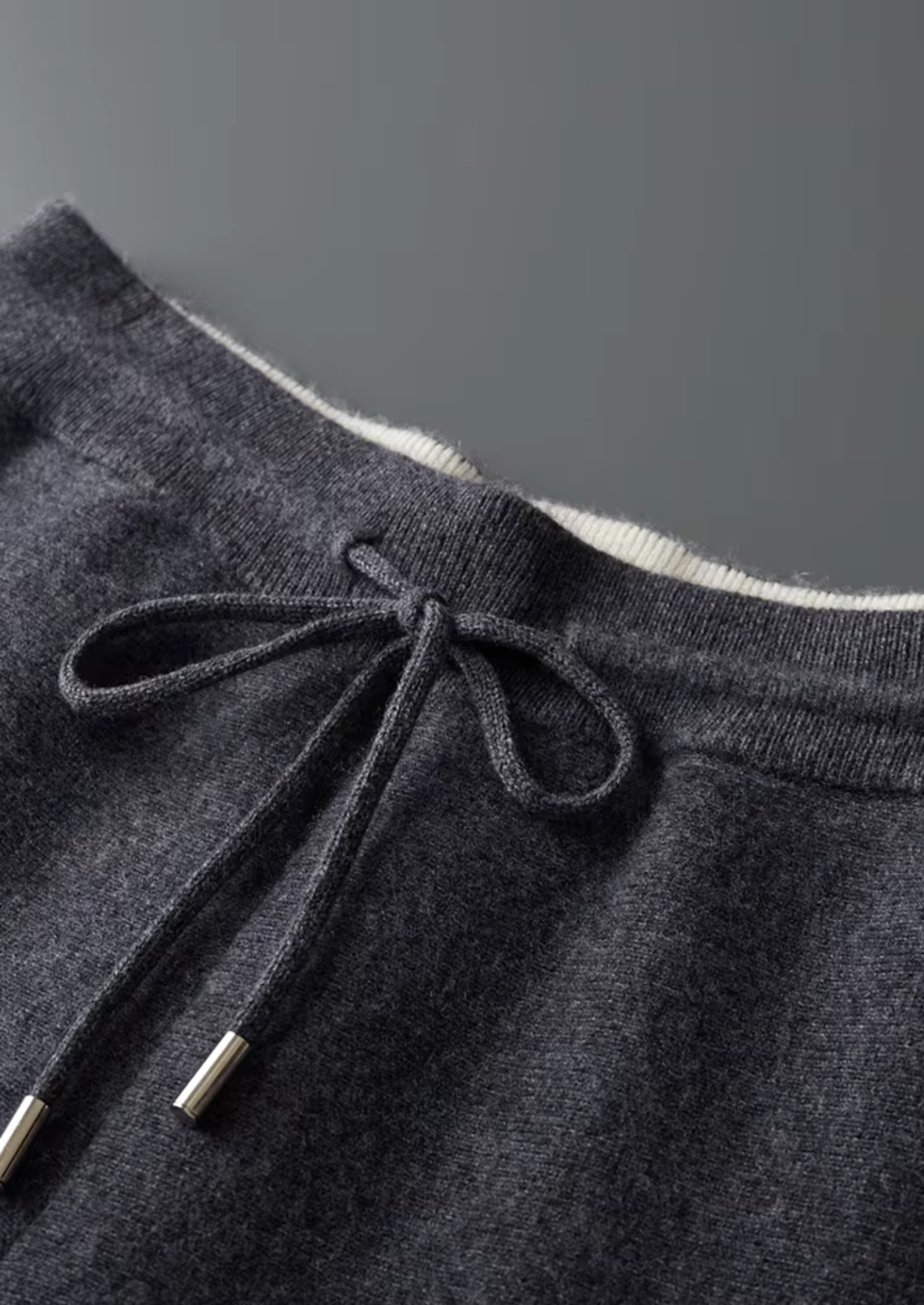 Pure Extra-Fine Merino Wool Dark Gray Damien Set | Castielli