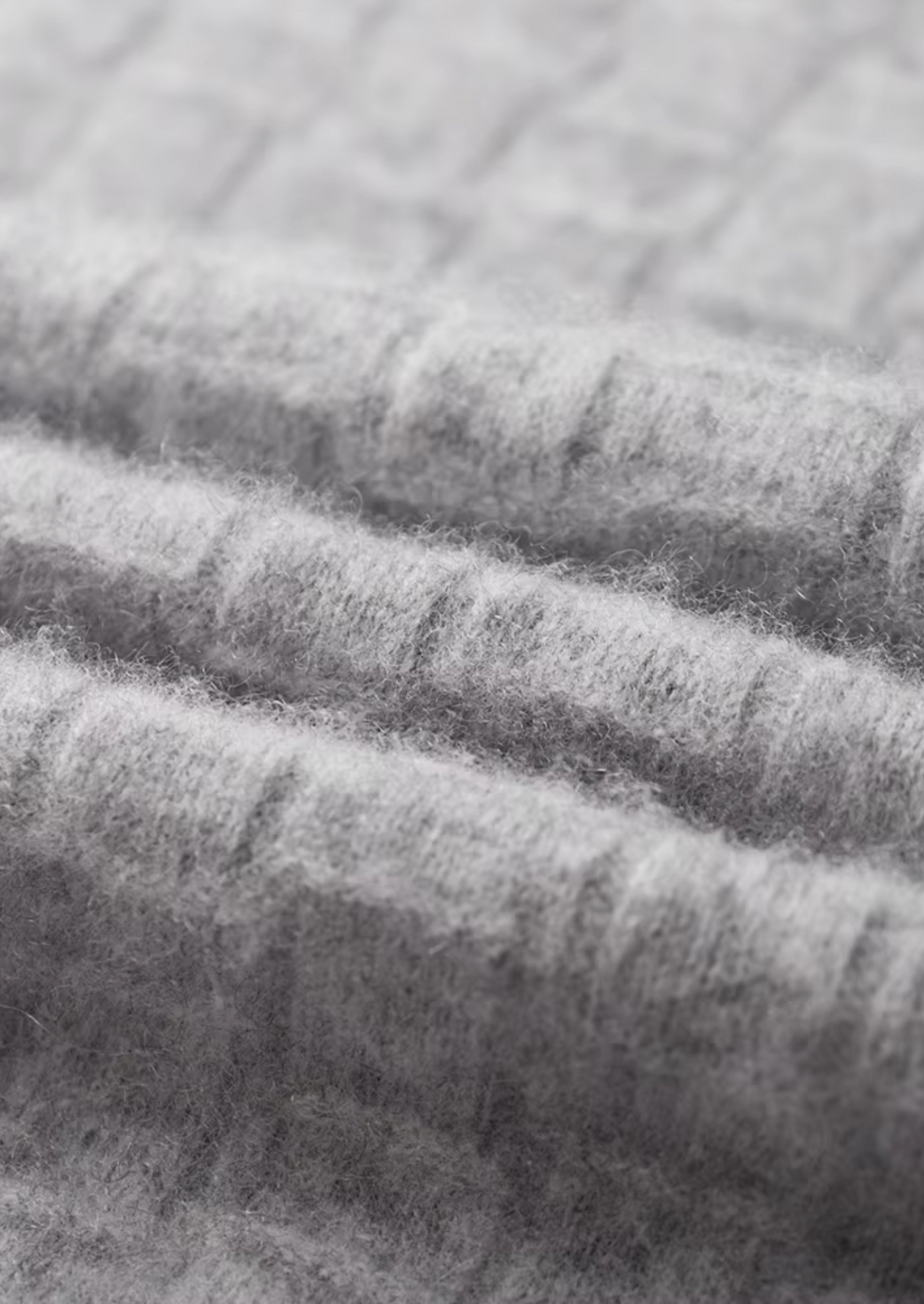 Pure Extra-Fine Merino Wool Textured Mockneck | Castielli