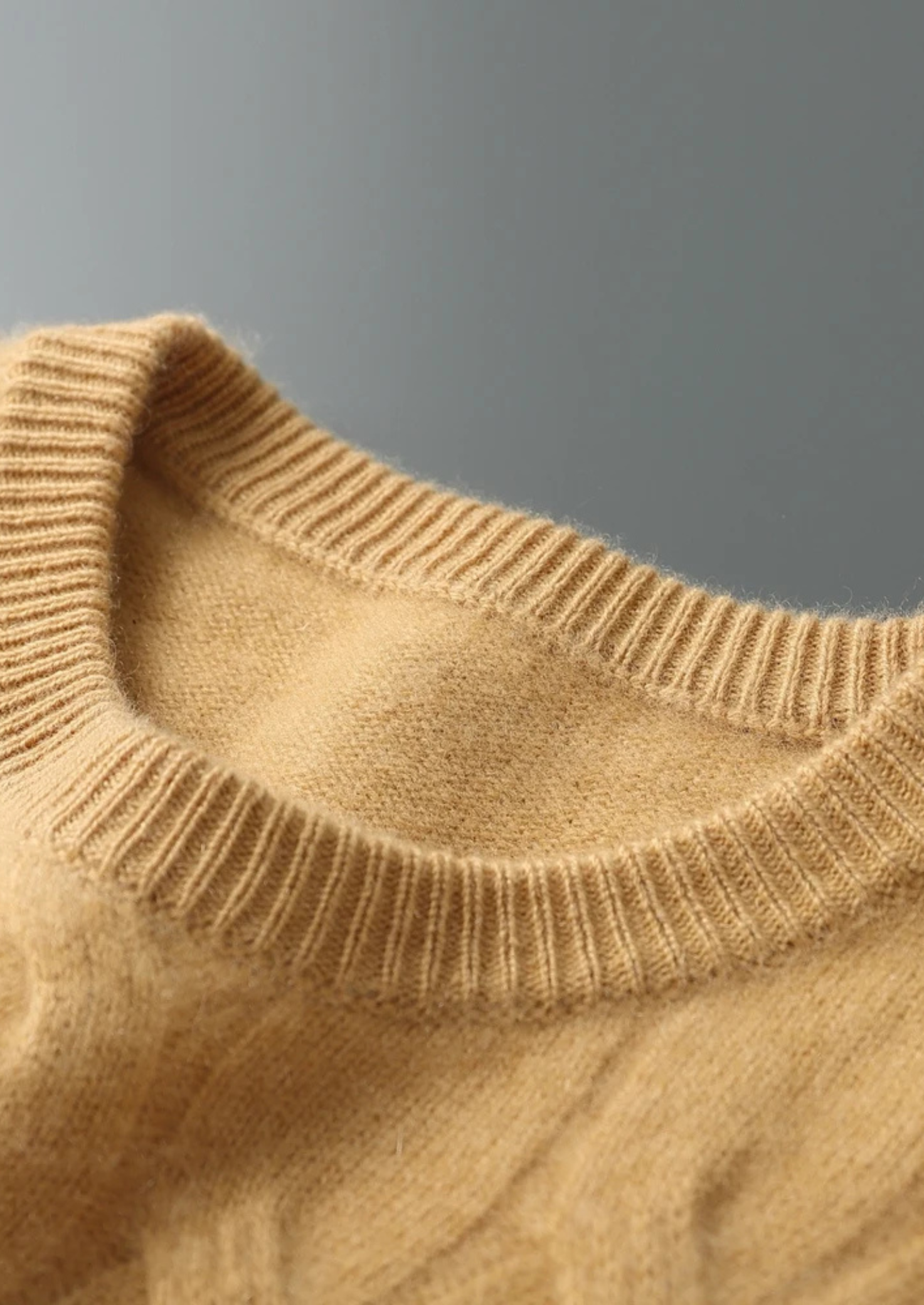 Premium Cashmere Cable Crewneck | Castielli