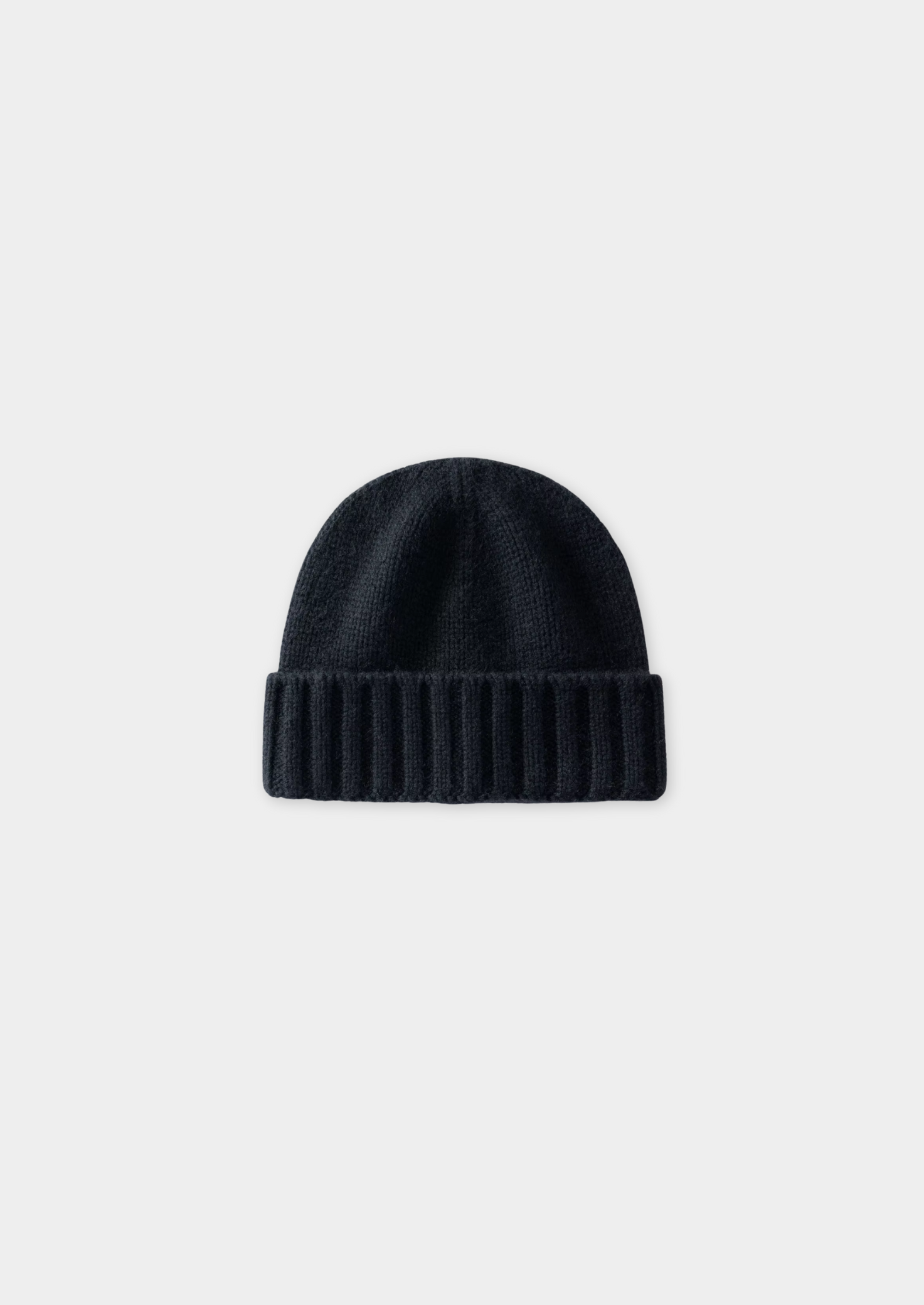 Black Cashmere Wintertime Beanie | Castielli