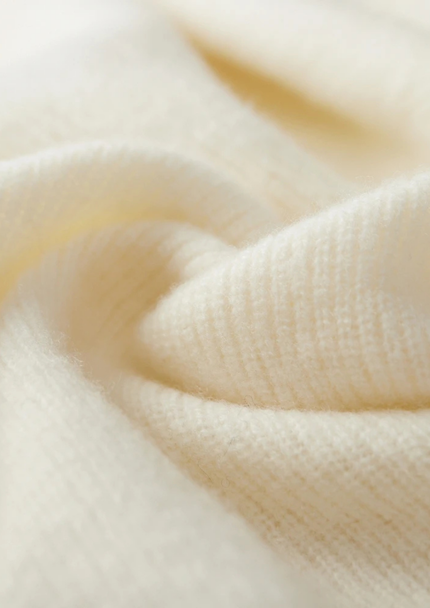 Premium Cashmere Ribbed Half-Zip Sweater | Castielli
