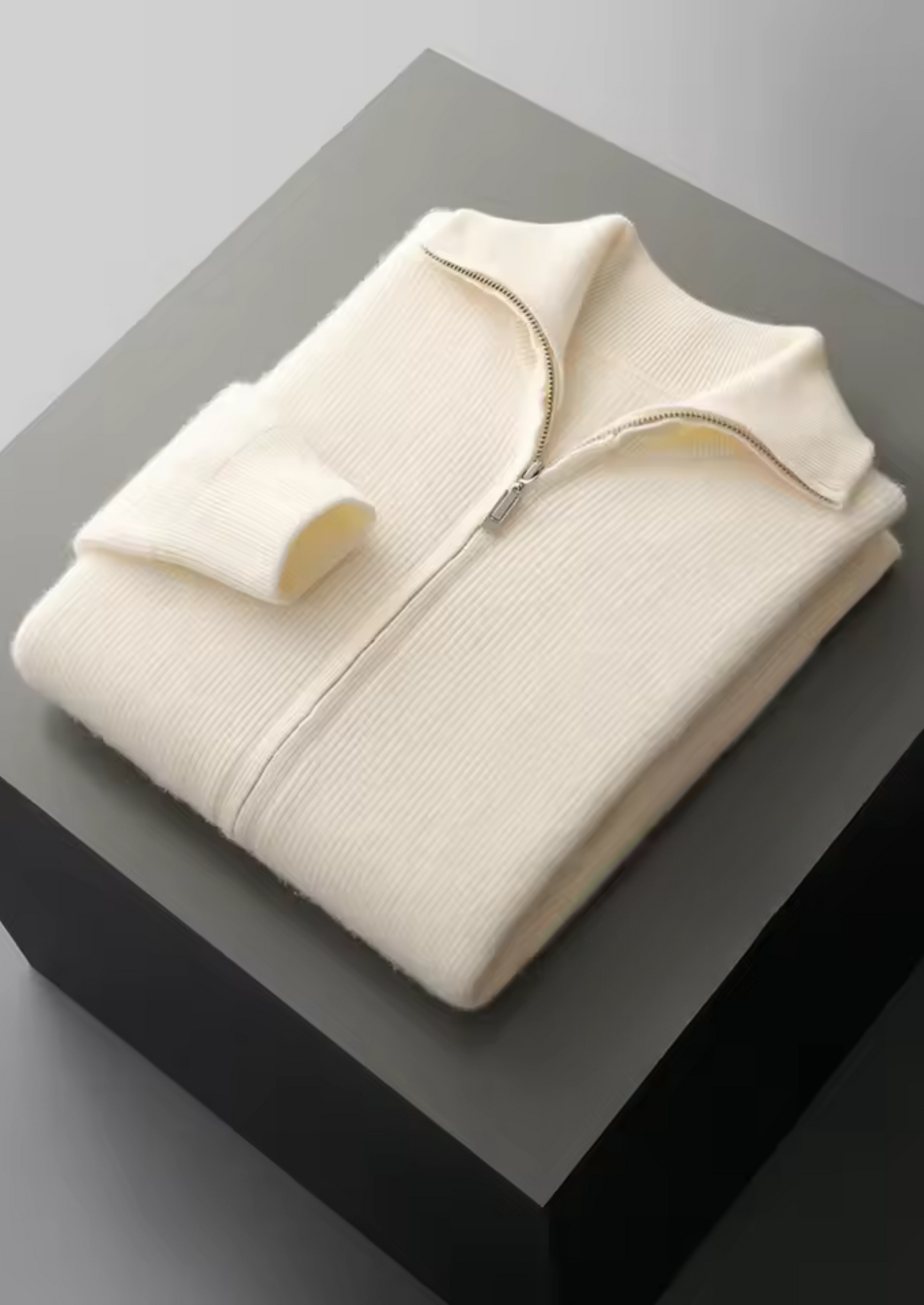 Pure Extra-Fine Merino Wool Ribbed Zipper Cardigan | Castielli