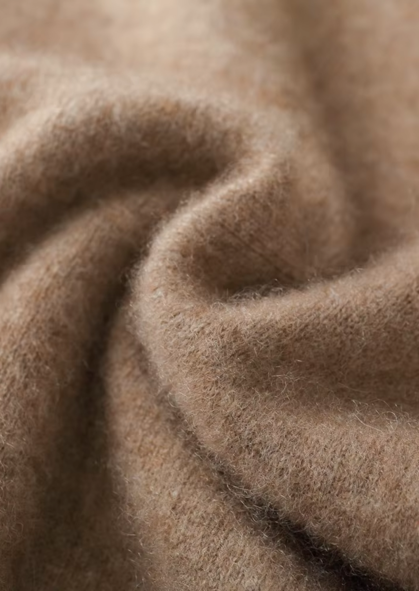 Pure Extra-Fine Merino Wool V-Neck Vest | Castielli