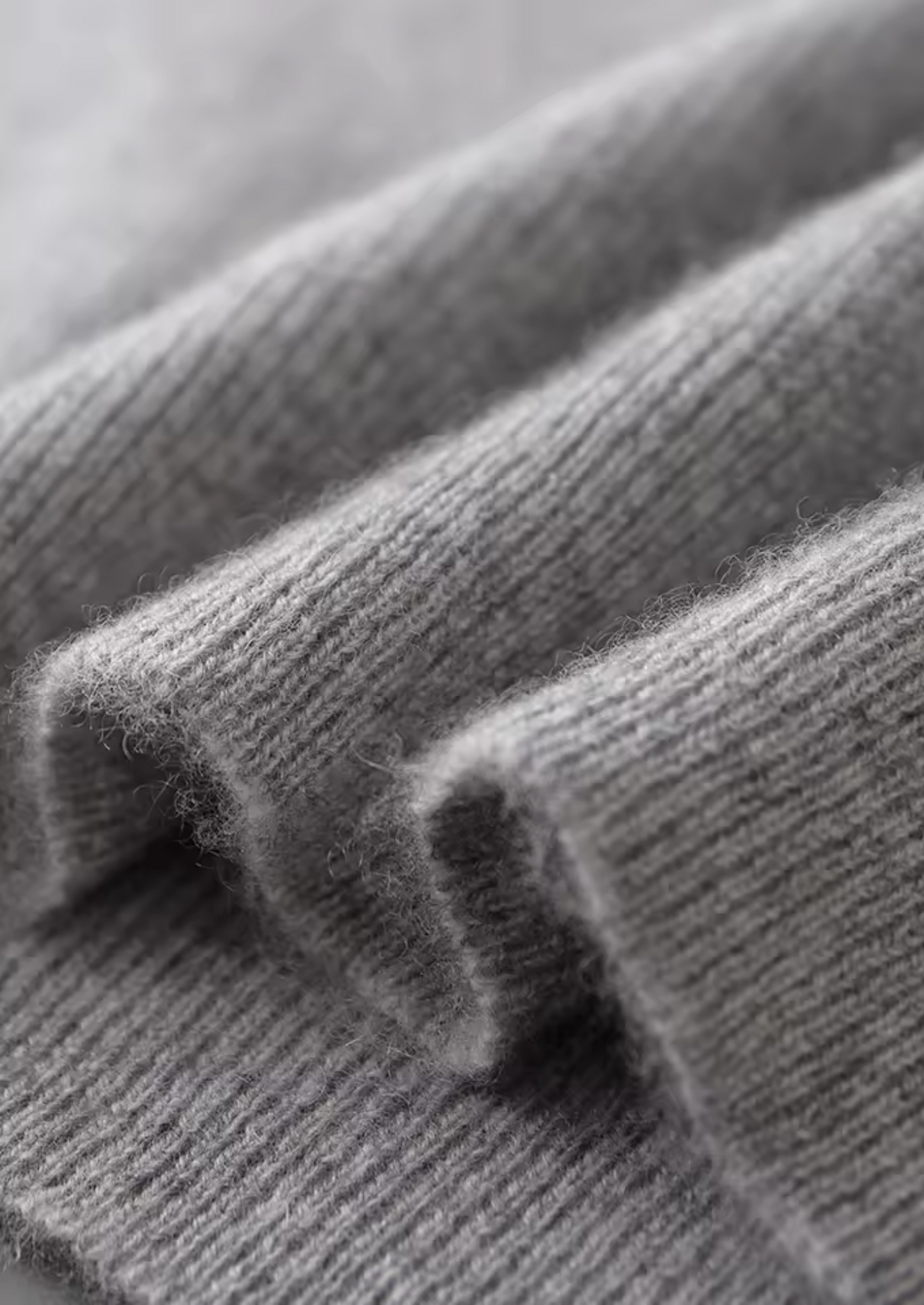 Pure Extra-Fine Merino Wool Crewneck Vest | Castielli
