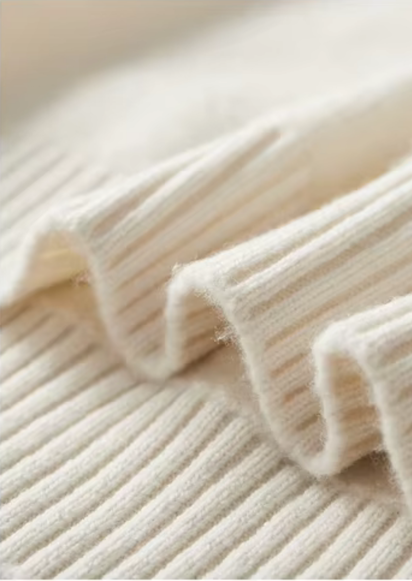 Pure Extra-Fine Merino Wool Classic Button Sweater | Castielli