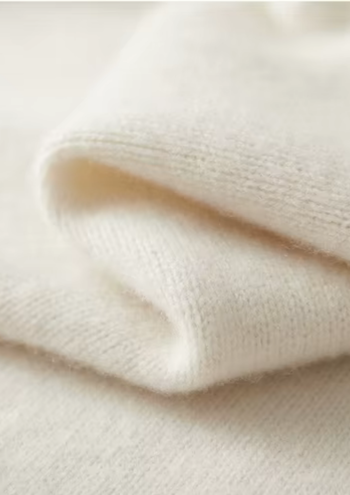 Pure Extra-Fine Merino Wool Classic Button Sweater | Castielli