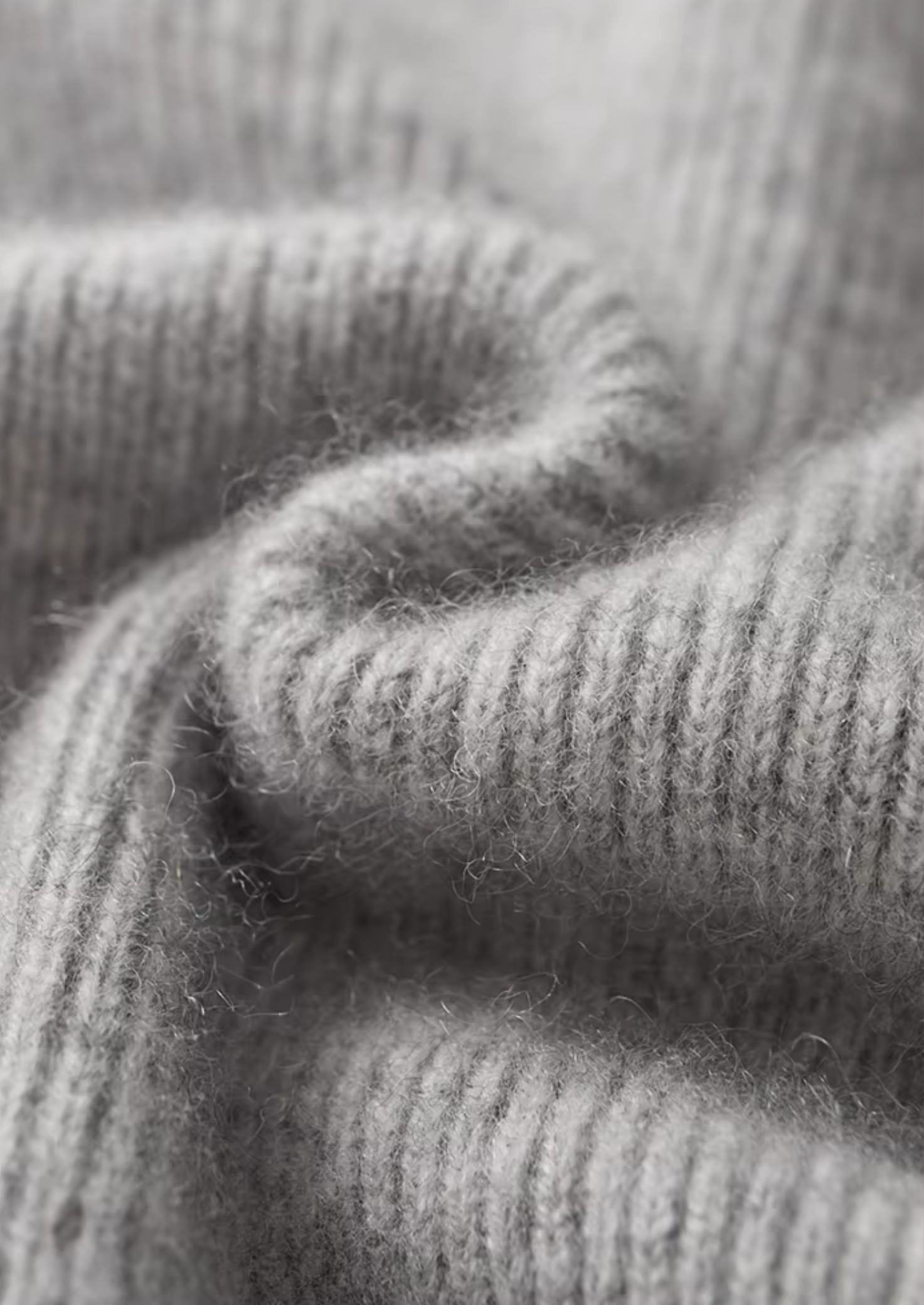 Pure Extra-Fine Merino Wool Ribbed Zip Cardigan | Castielli