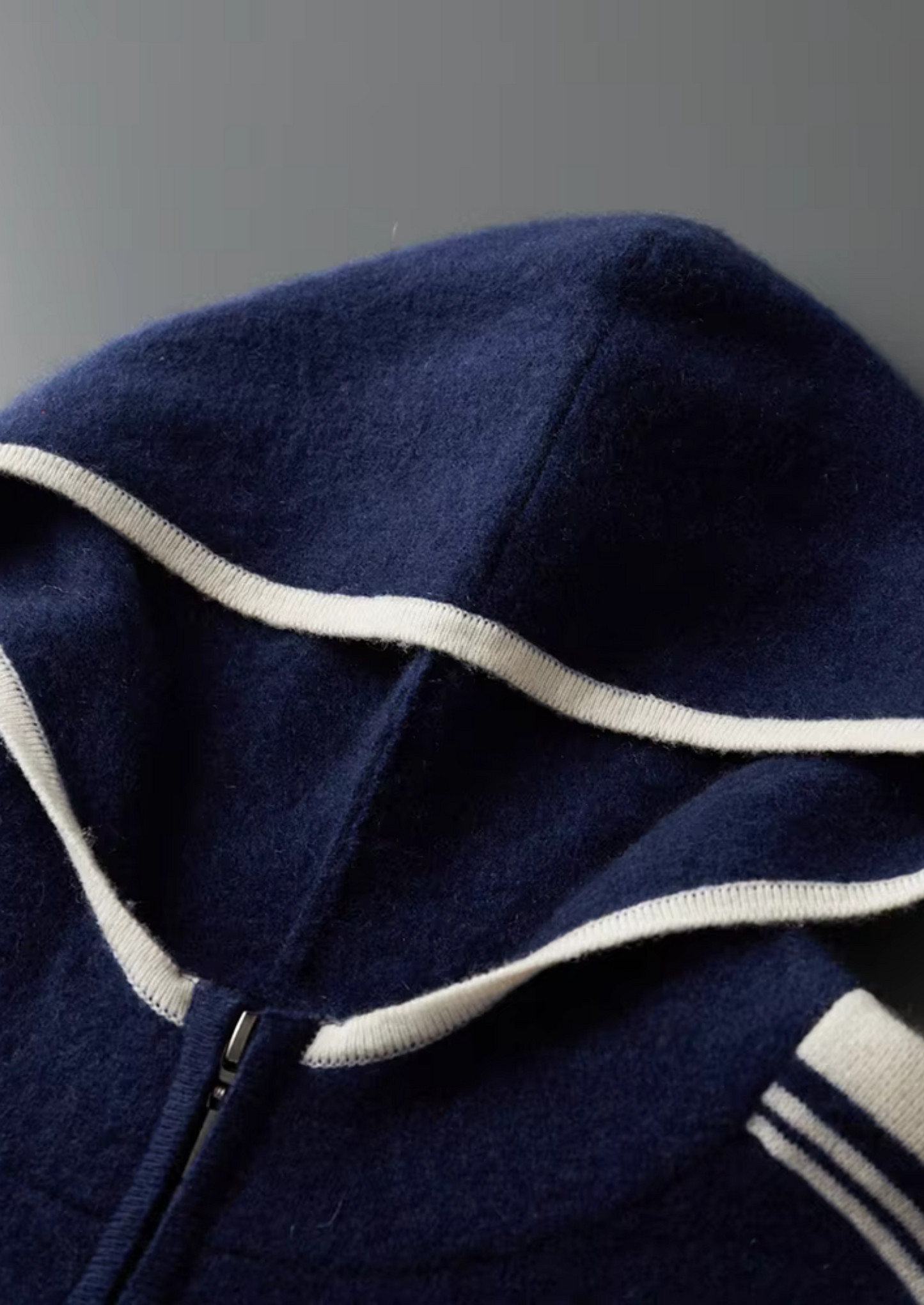 Pure Extra-Fine Merino Wool Navy Blue Damien Set | Castielli