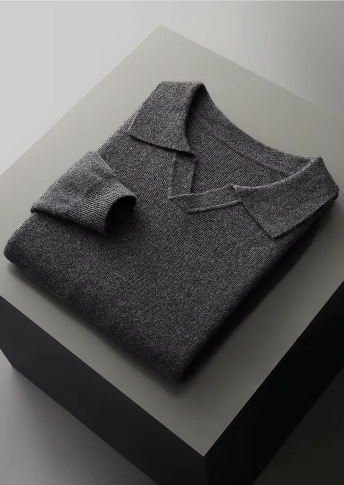 Pure Extra-Fine Merino Wool Ribbed Buttonless Polo | Castielli