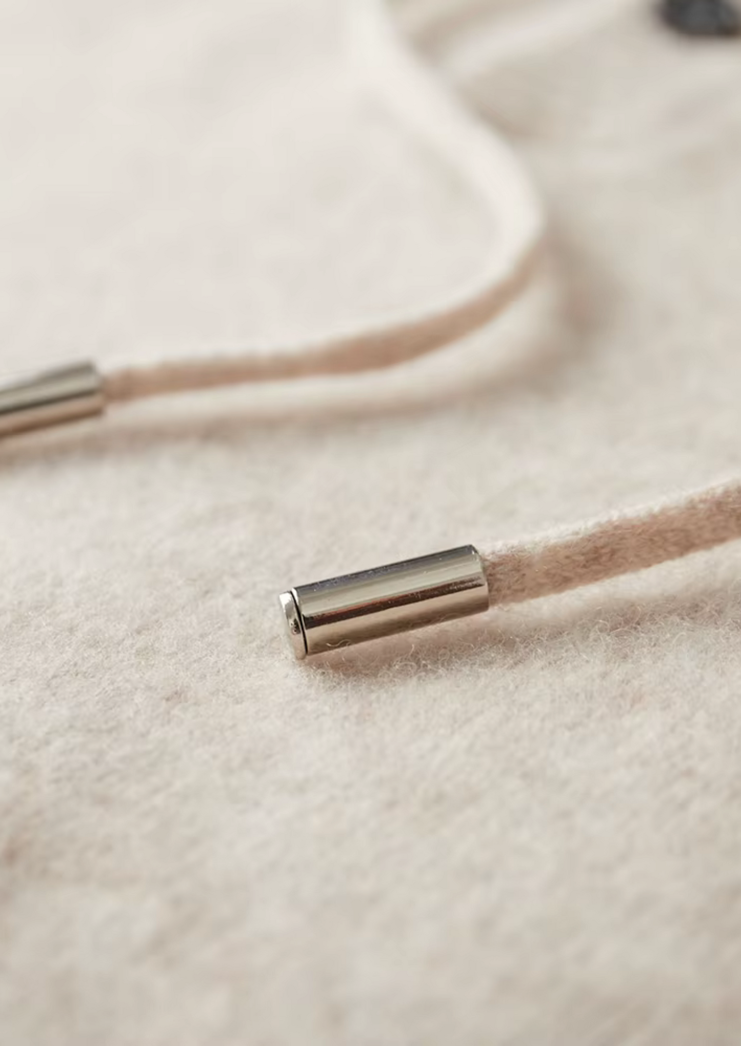 Pure Extra-Fine Merino Wool Button Hoodie | Castielli