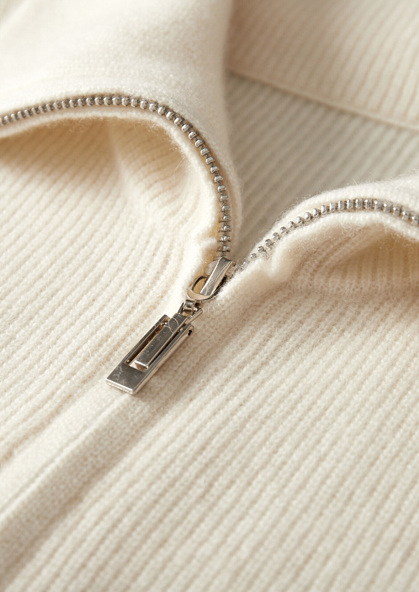 Pure Cashmere Ivory Body Warmer Vest | Castielli