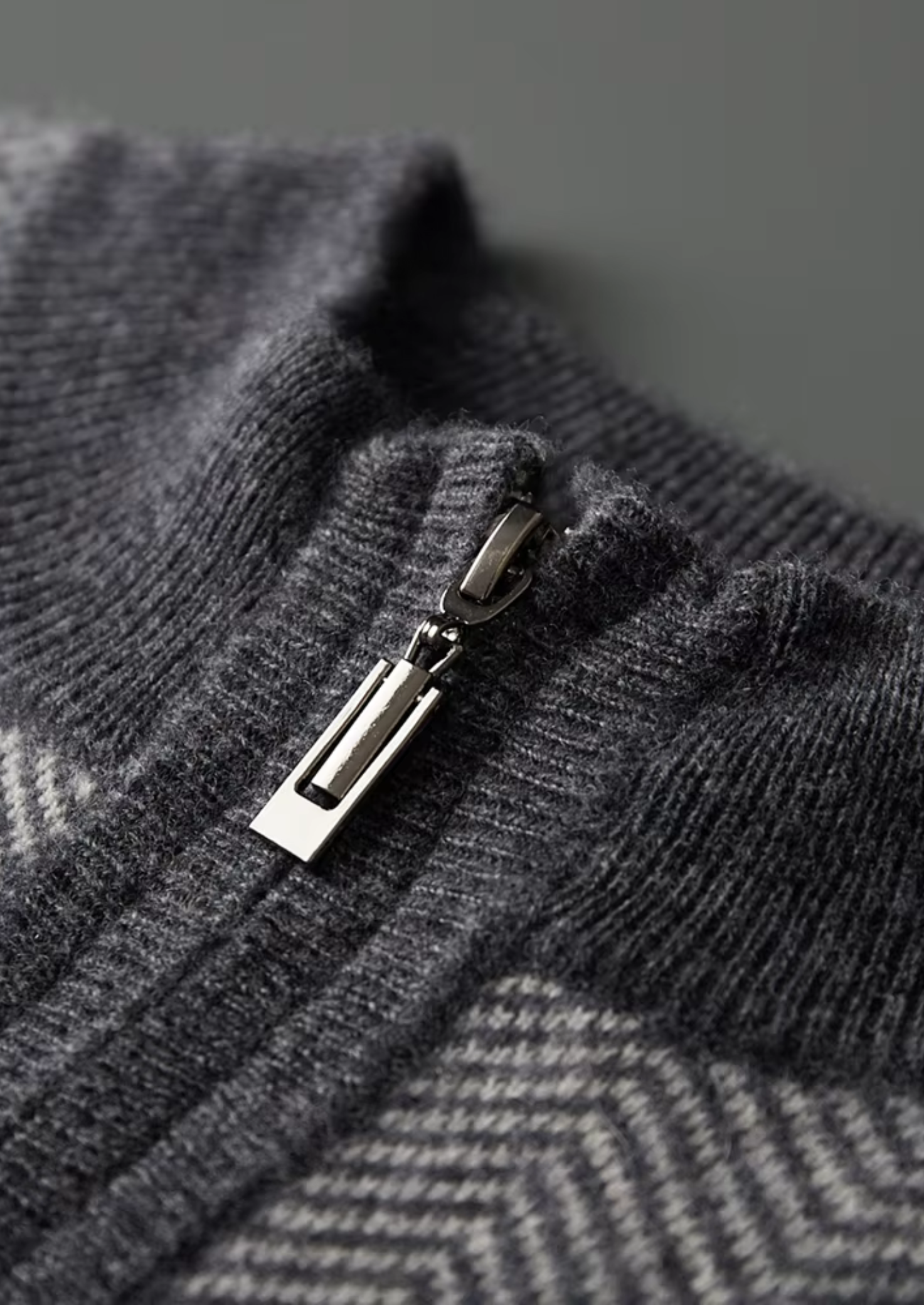 Pure Extra-Fine Merino Wool Gray Herringbone Set | Castielli