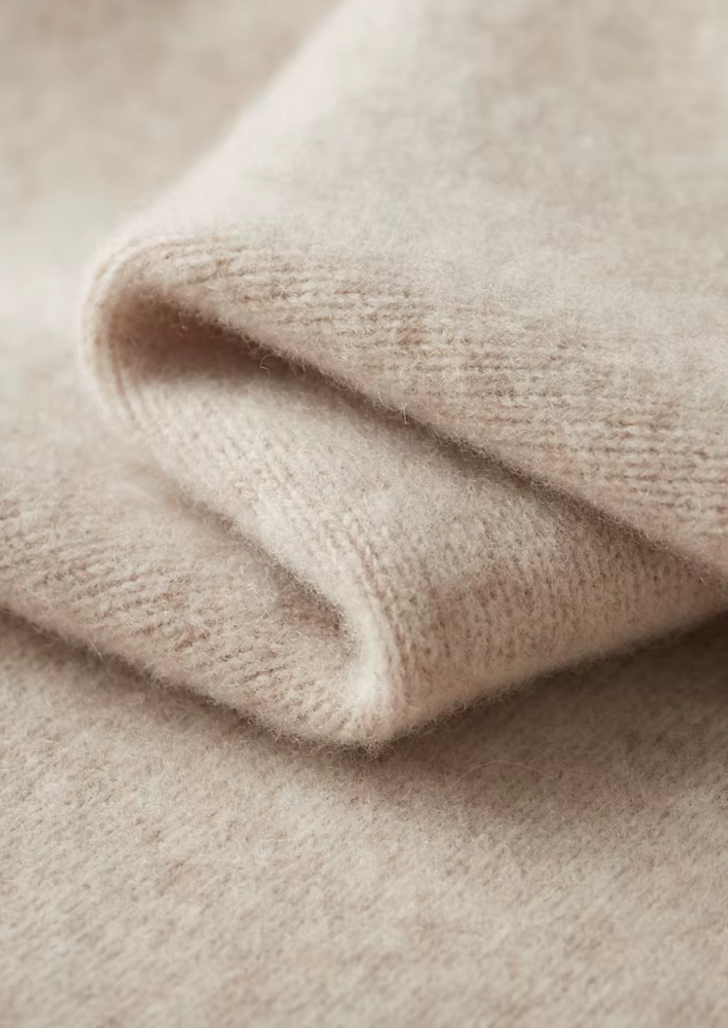 Pure Extra-Fine Merino Wool Button Hoodie | Castielli