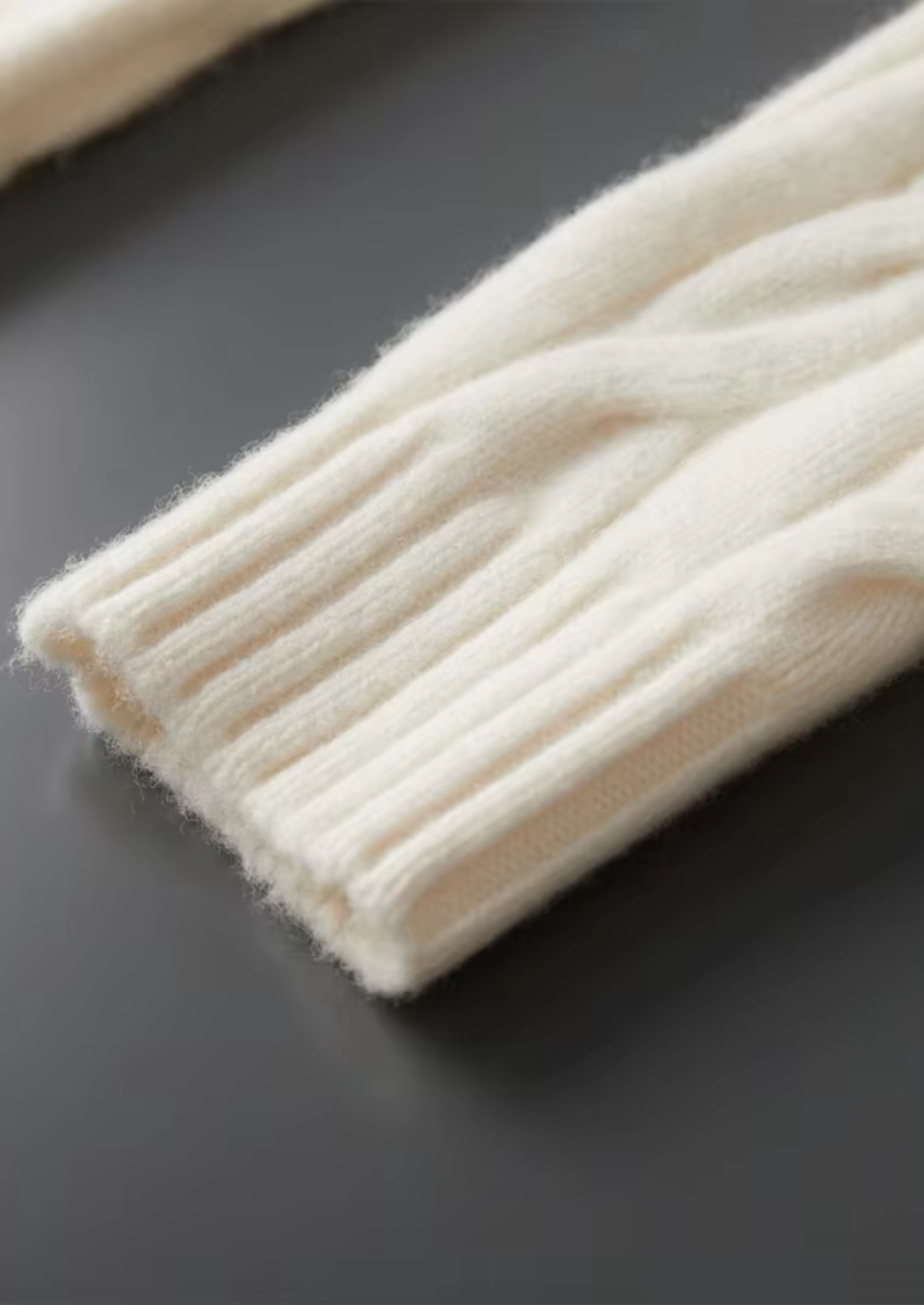Pure Extra-Fine Merino Wool Dual-Zip Cable Cardigan | Castielli