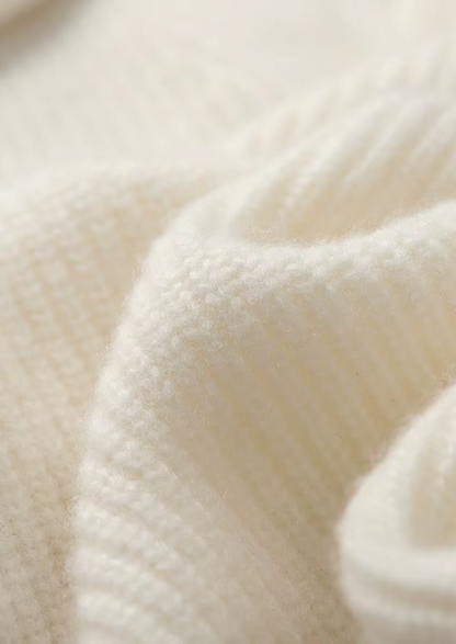 Premium Cashmere Ribbed V-Neck Sweater | Castielli