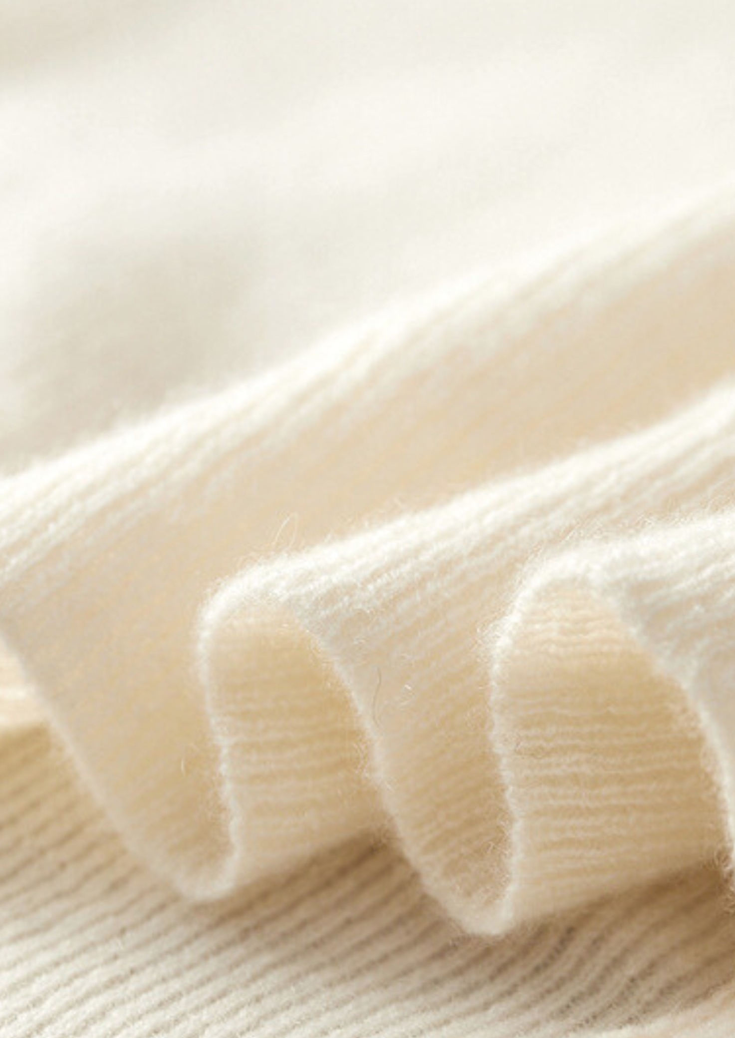 Pure Cashmere Ivory Body Warmer Vest | Castielli