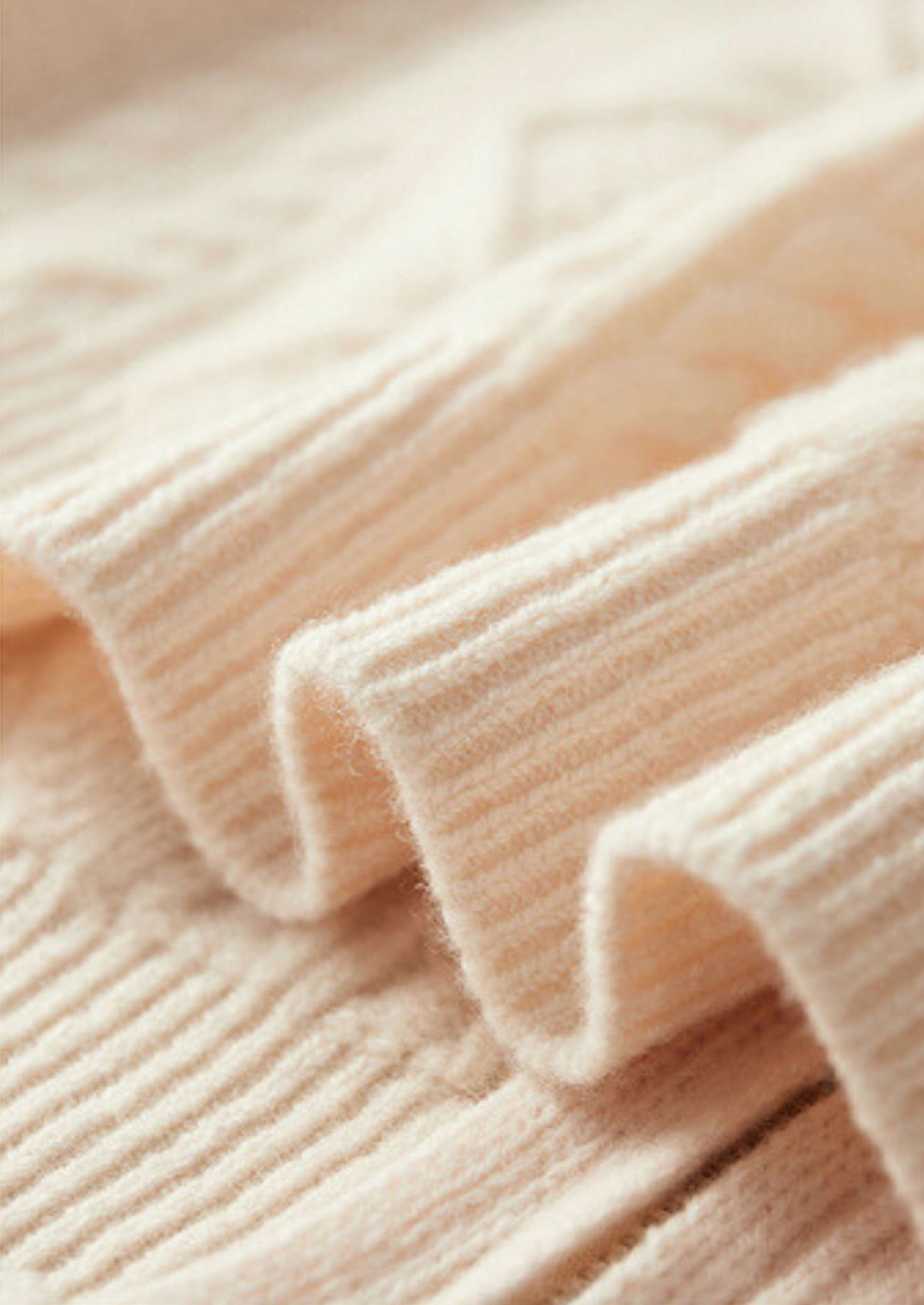 Pure Extra-Fine Merino Wool Wintertime Zipper Hoodie | Castielli