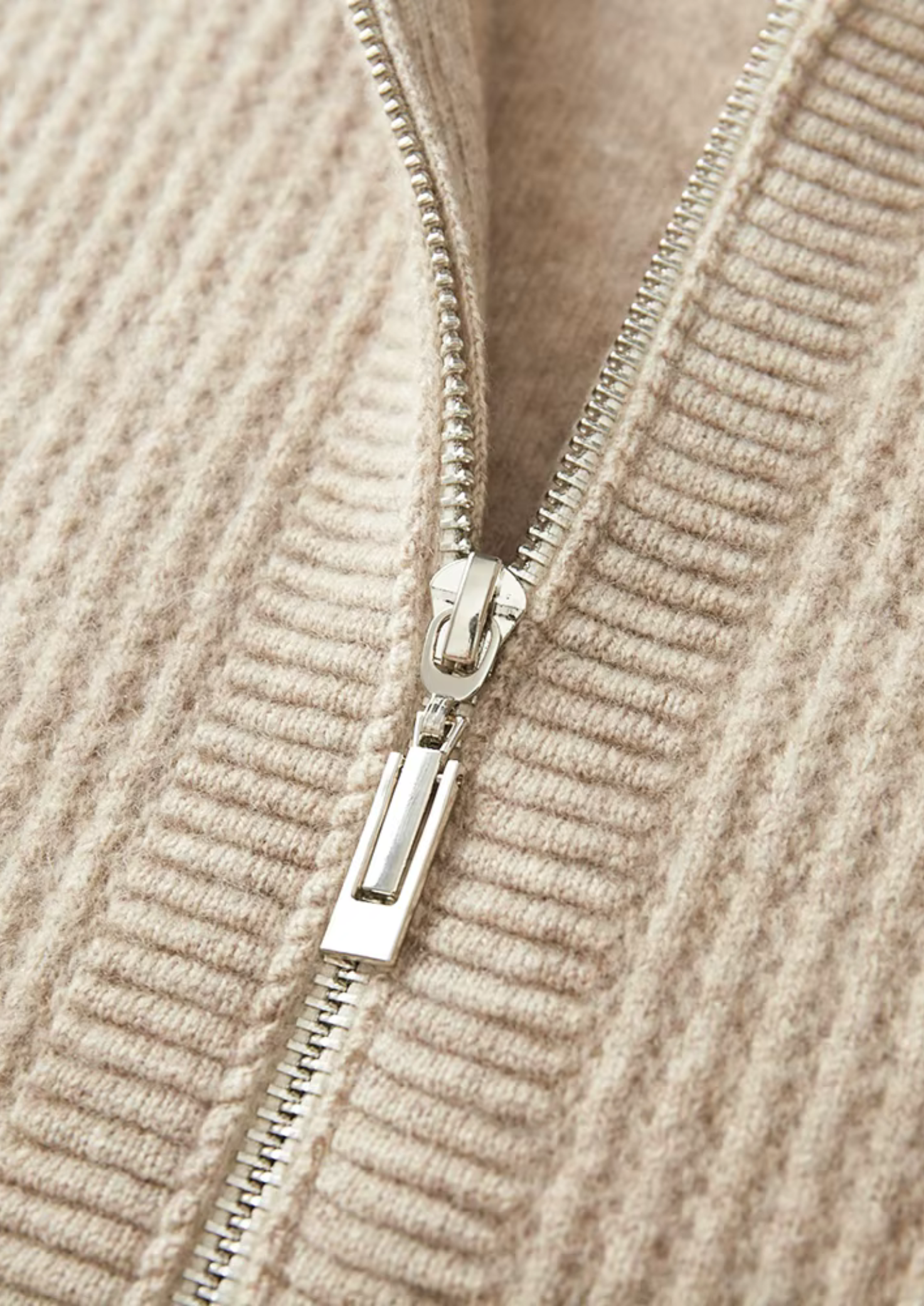 Pure Extra-Fine Merino Wool Ribbed Zipper Hoodie | Castielli