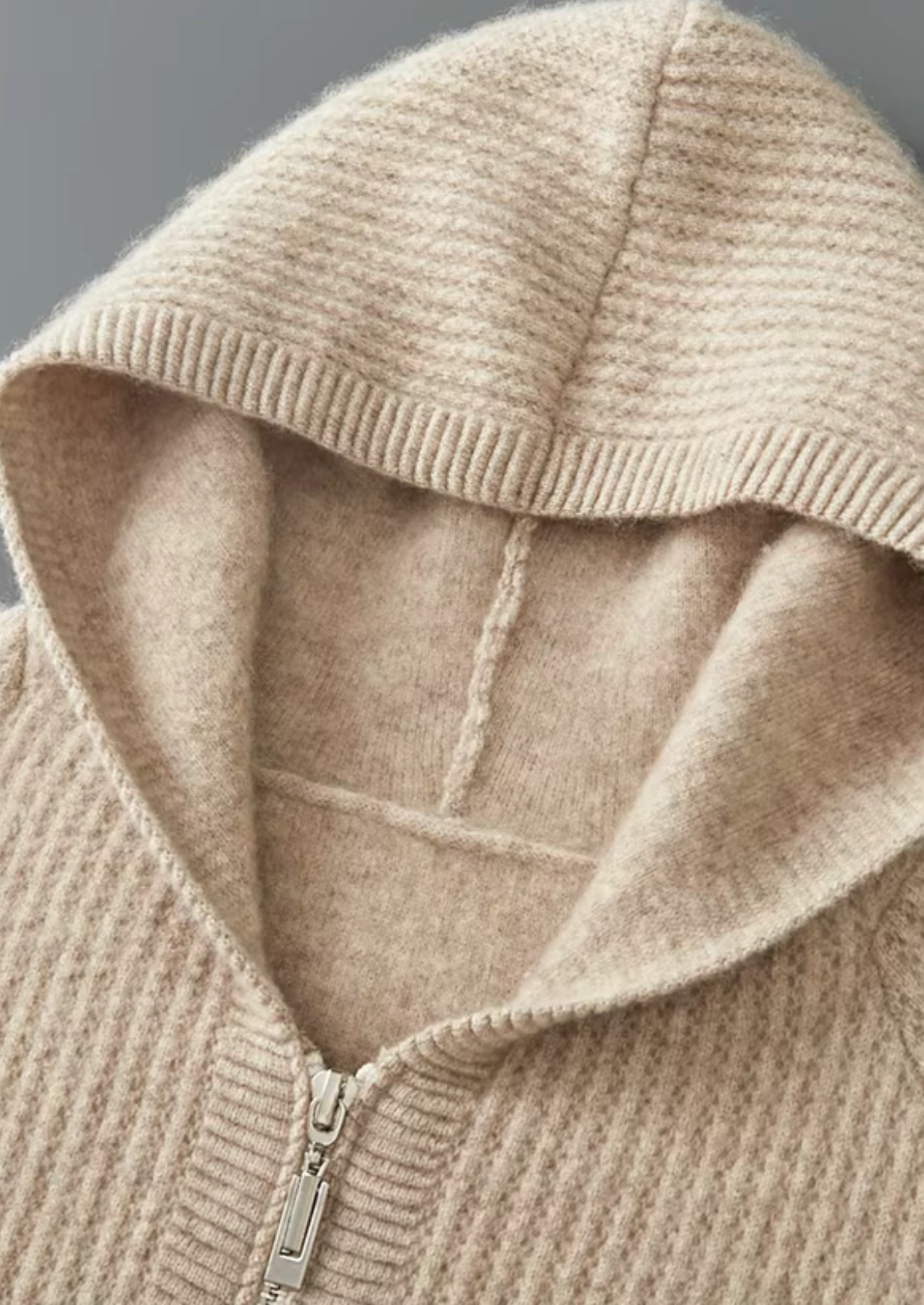 Pure Extra-Fine Merino Wool Ribbed Zipper Hoodie | Castielli