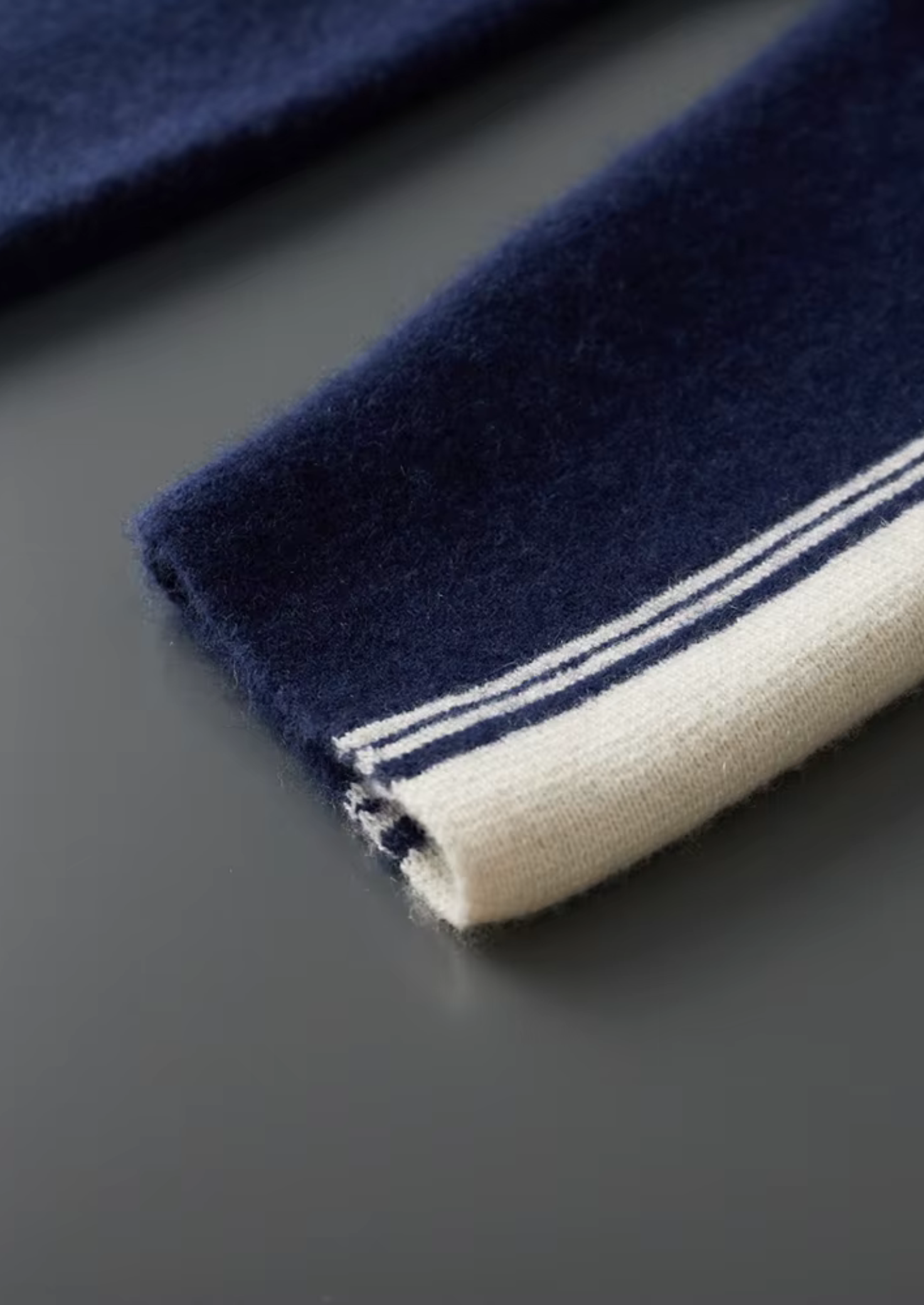 Pure Extra-Fine Merino Wool Navy Blue Damien Set | Castielli