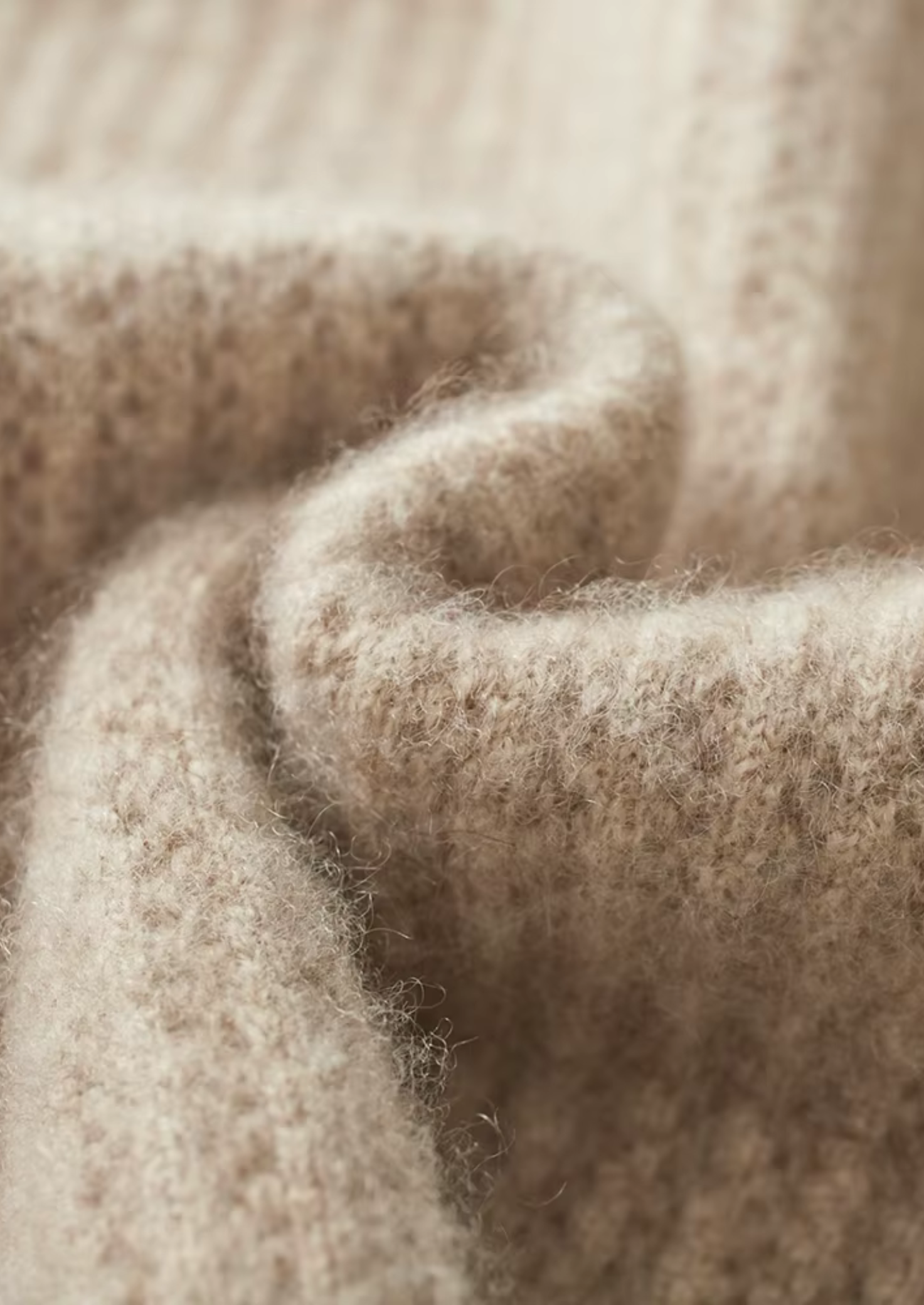 Pure Extra-Fine Merino Wool Ribbed Zipper Hoodie | Castielli