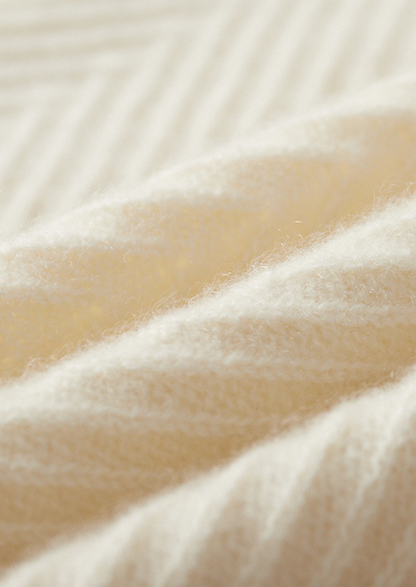 Pure Cashmere Ivory Herringbone Crewneck | Castielli