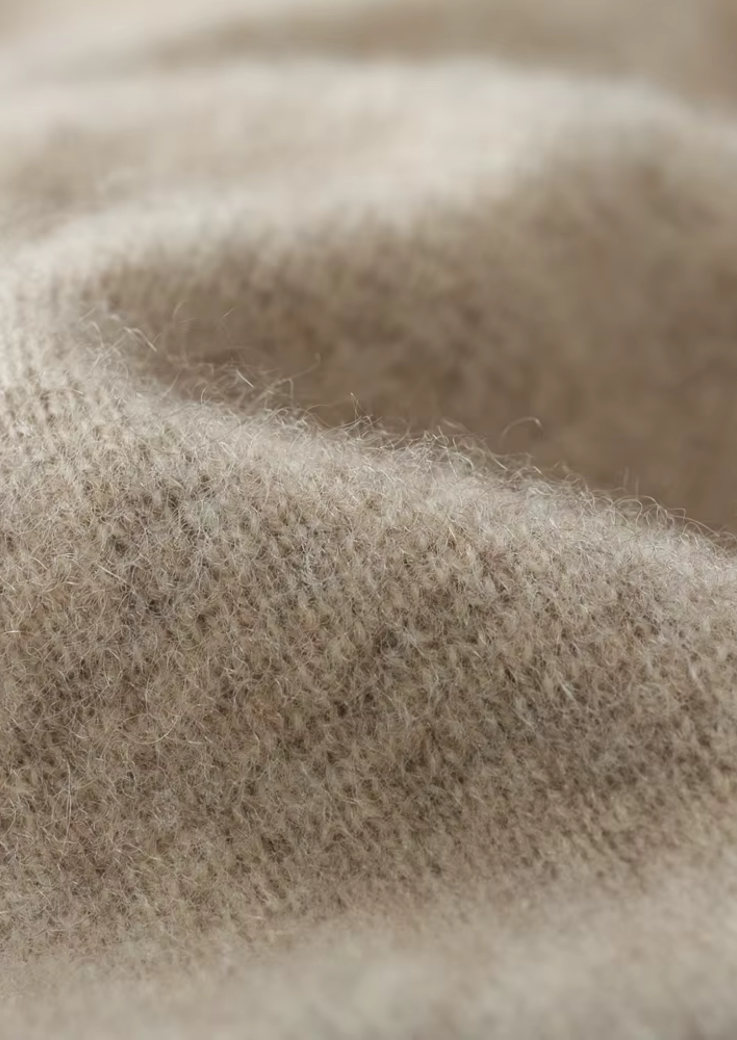 Pure Extra-Fine Merino Wool Essential Cardigan | Castielli